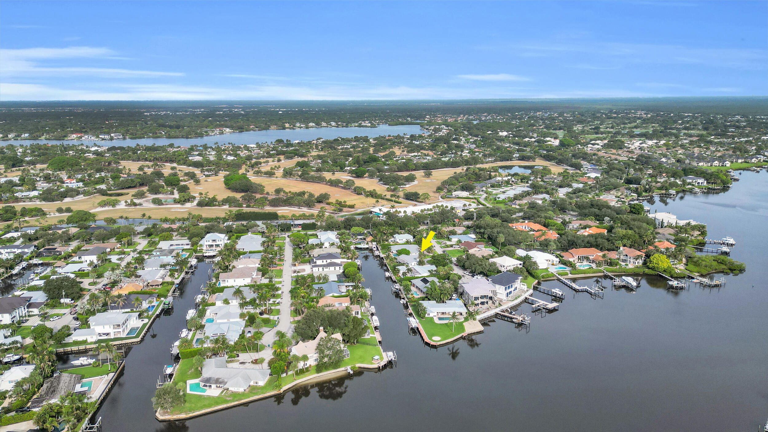 16 Country Club Circle