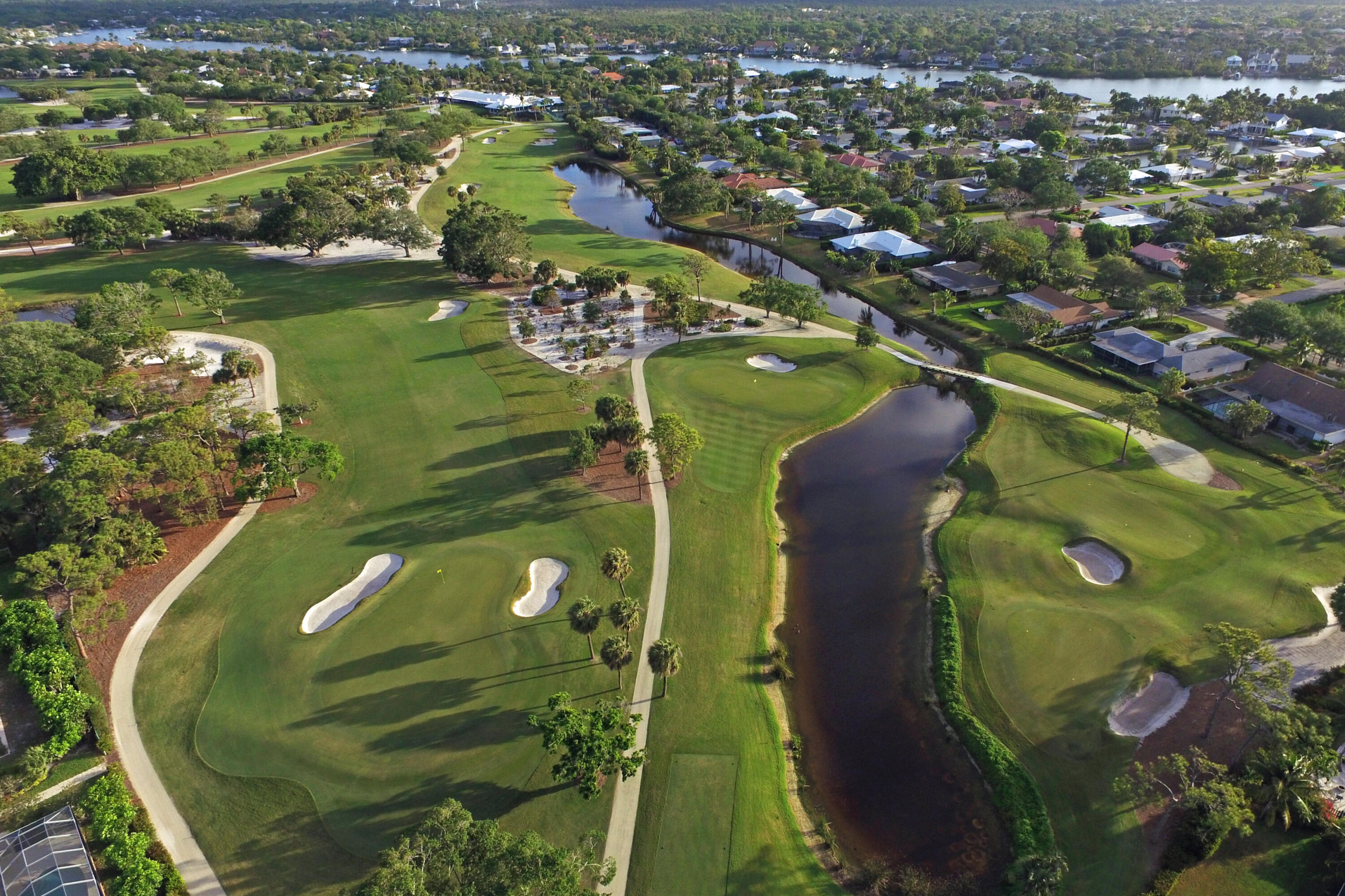 16 Country Club Circle