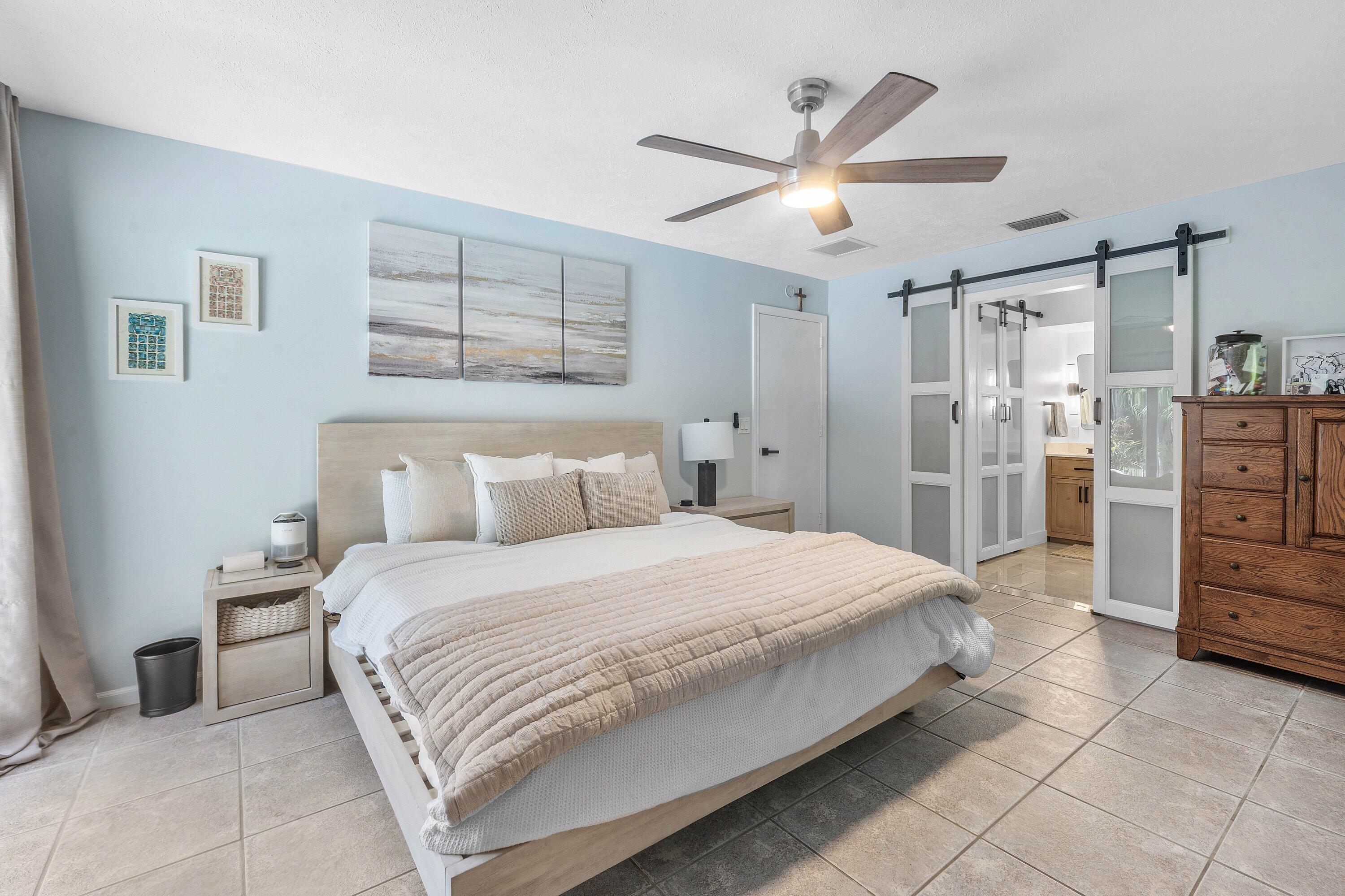 18329 LOXAHATCHEE RIVER Road