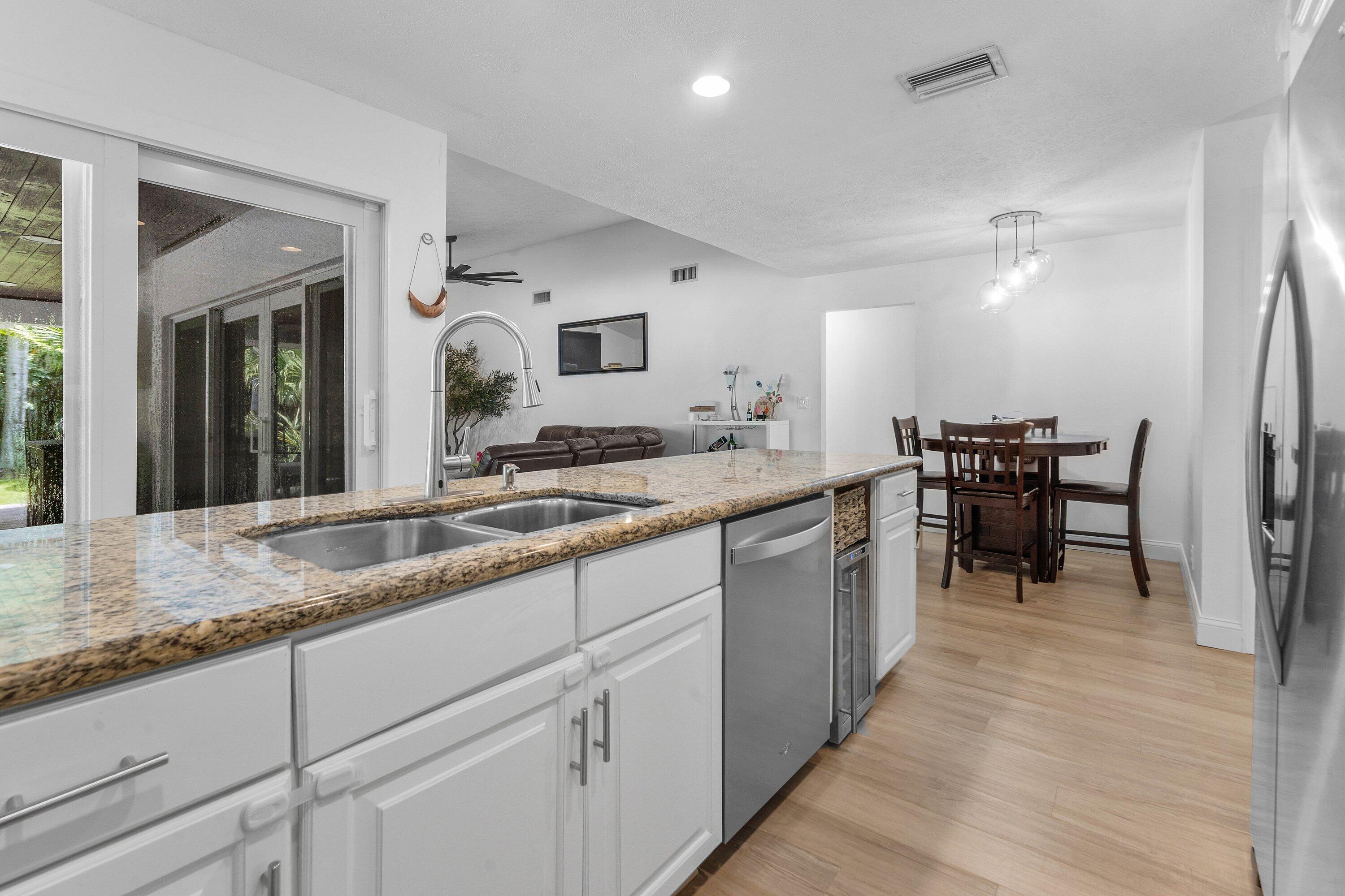 18329 LOXAHATCHEE RIVER Road