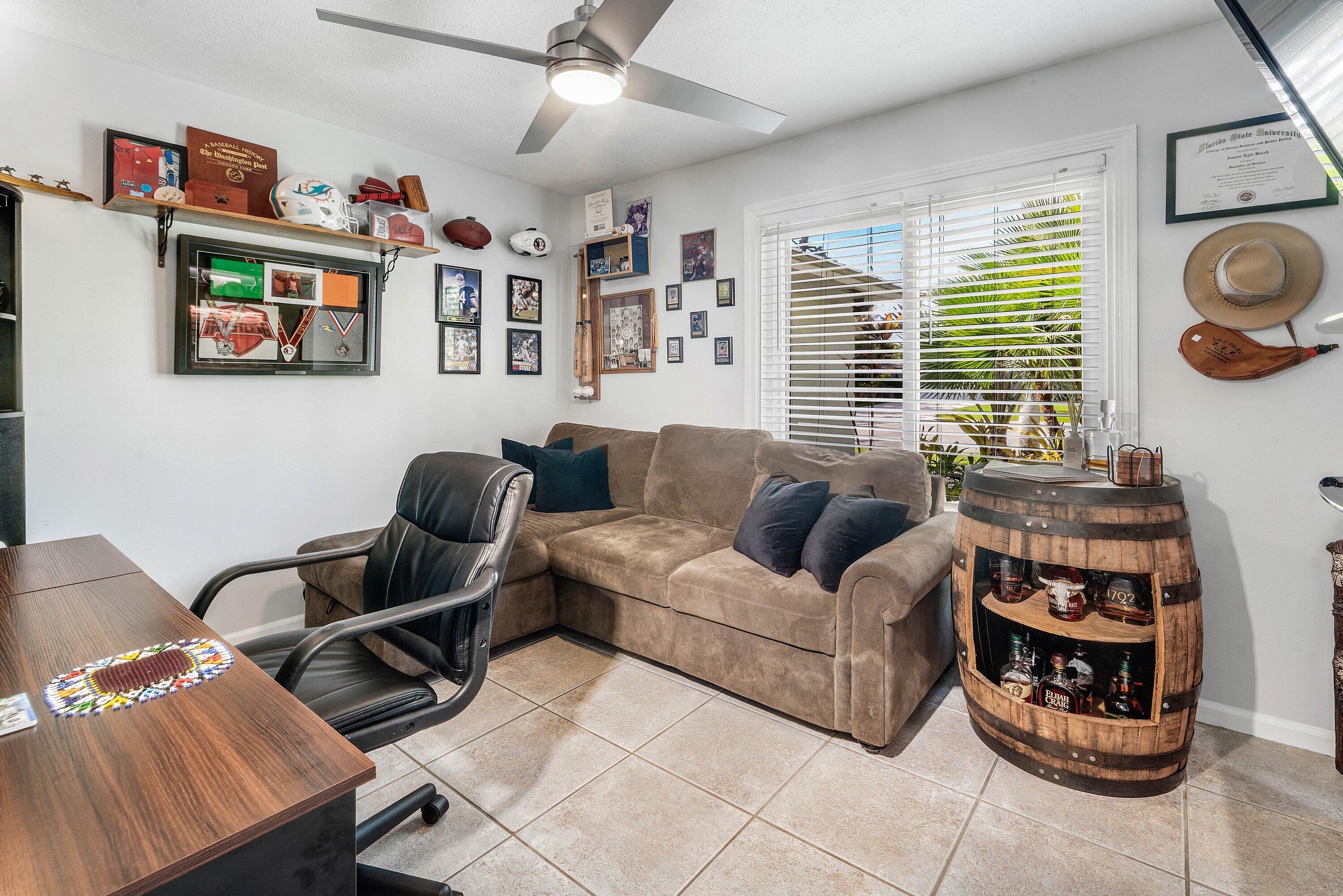 18329 LOXAHATCHEE RIVER Road