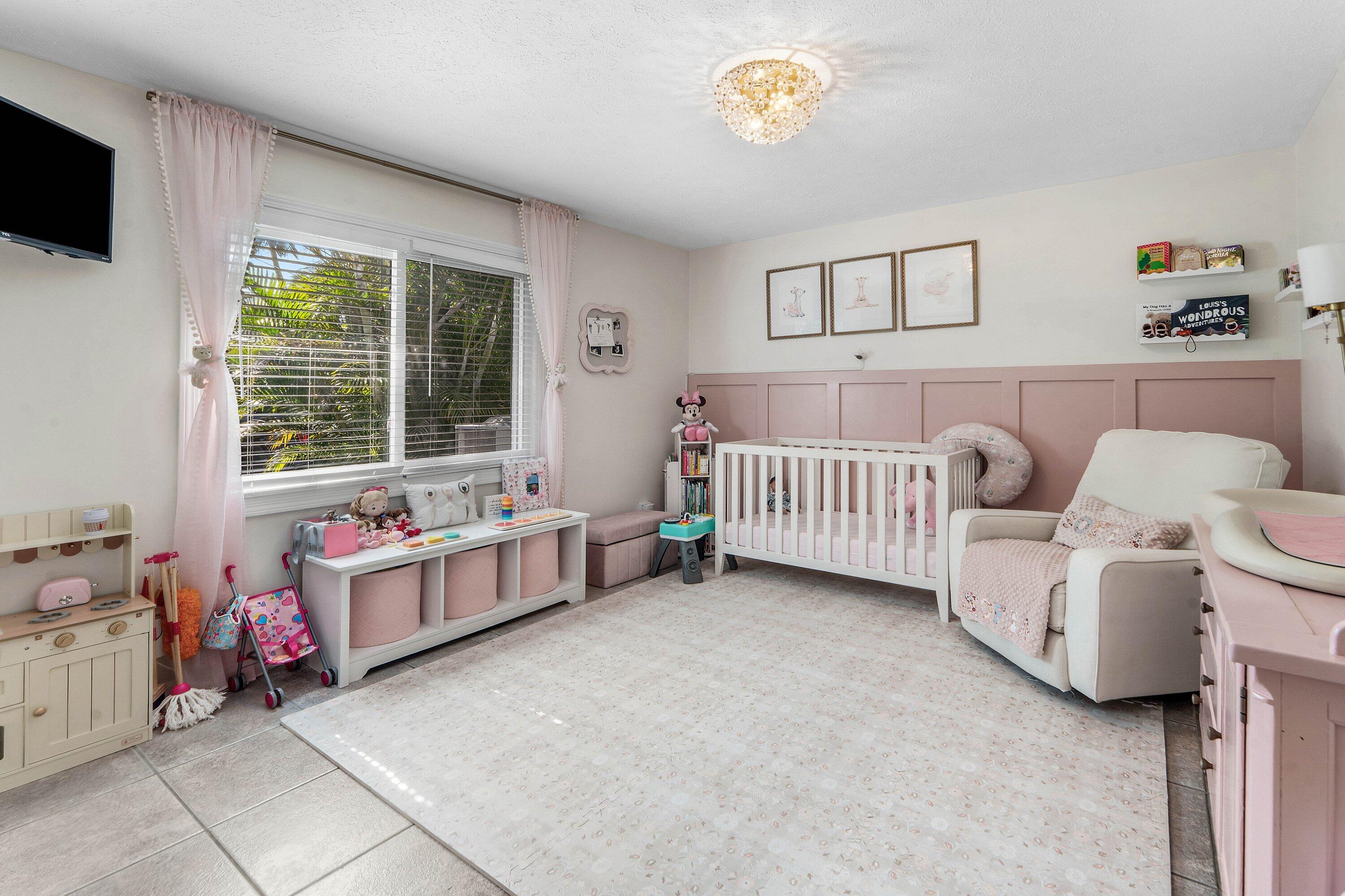 18329 LOXAHATCHEE RIVER Road