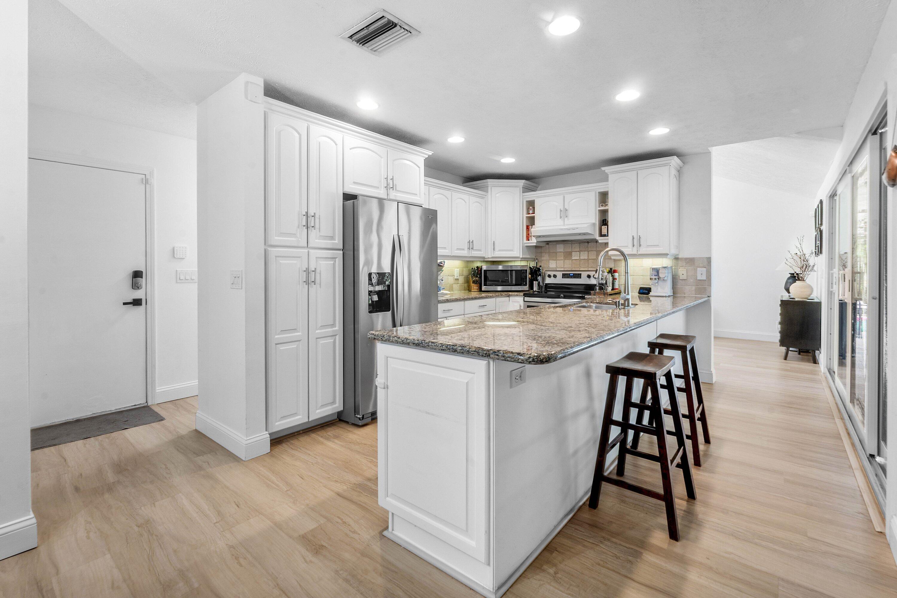 18329 LOXAHATCHEE RIVER Road