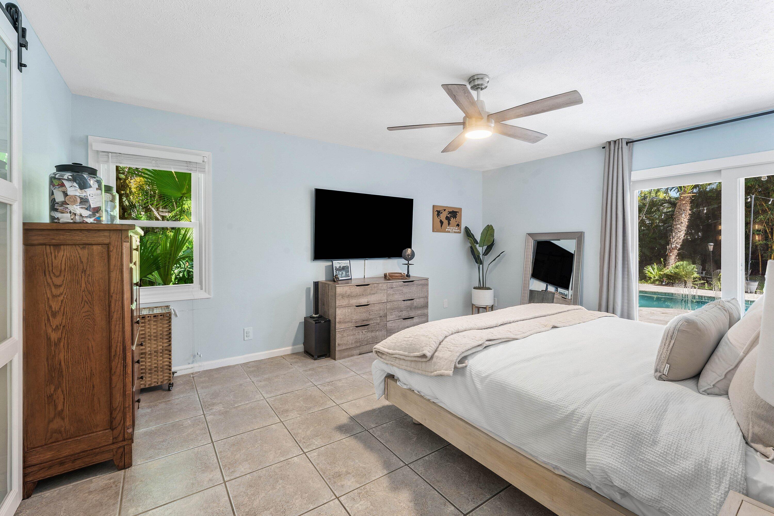 18329 LOXAHATCHEE RIVER Road