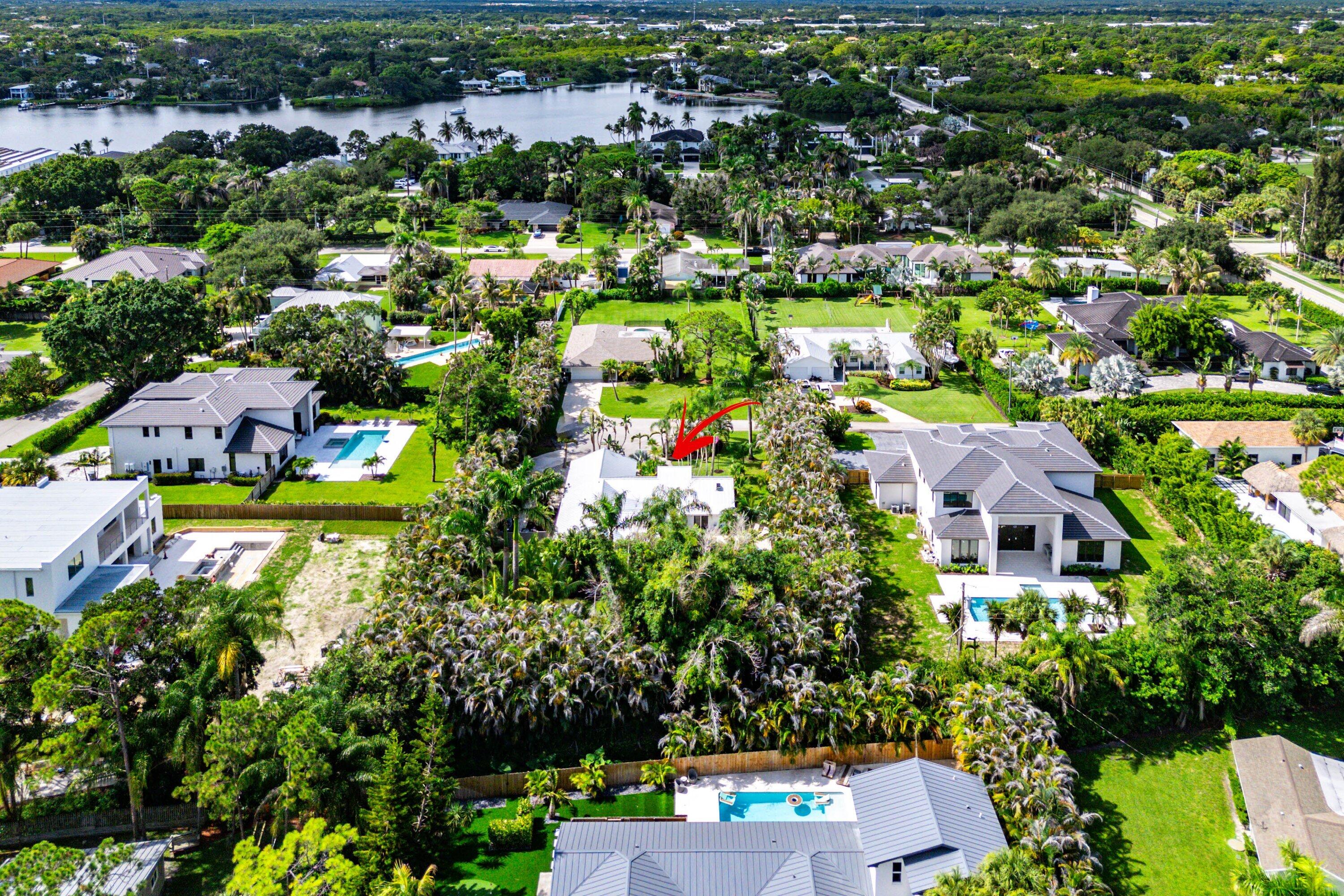 18329 LOXAHATCHEE RIVER Road