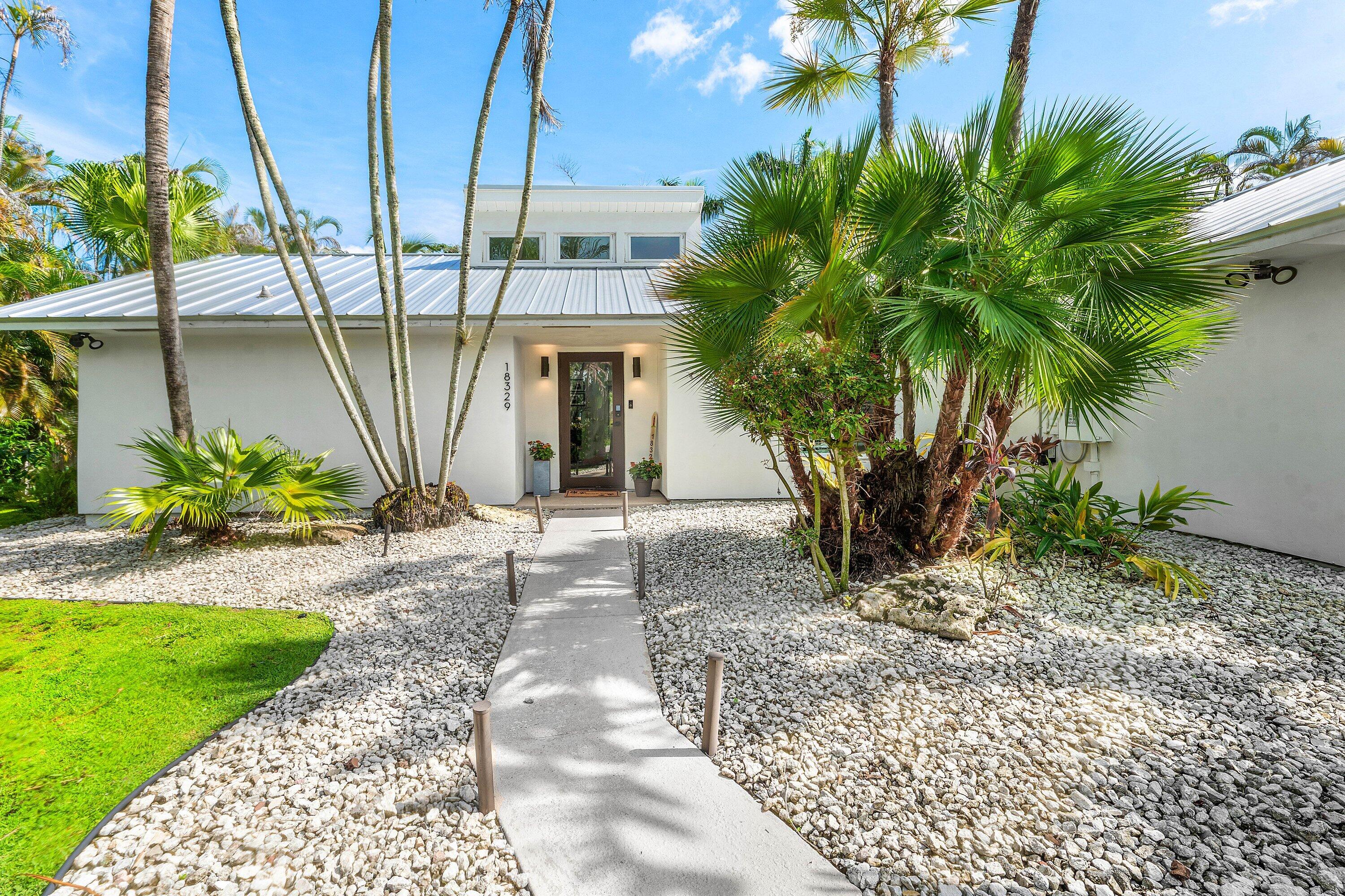 18329 LOXAHATCHEE RIVER Road