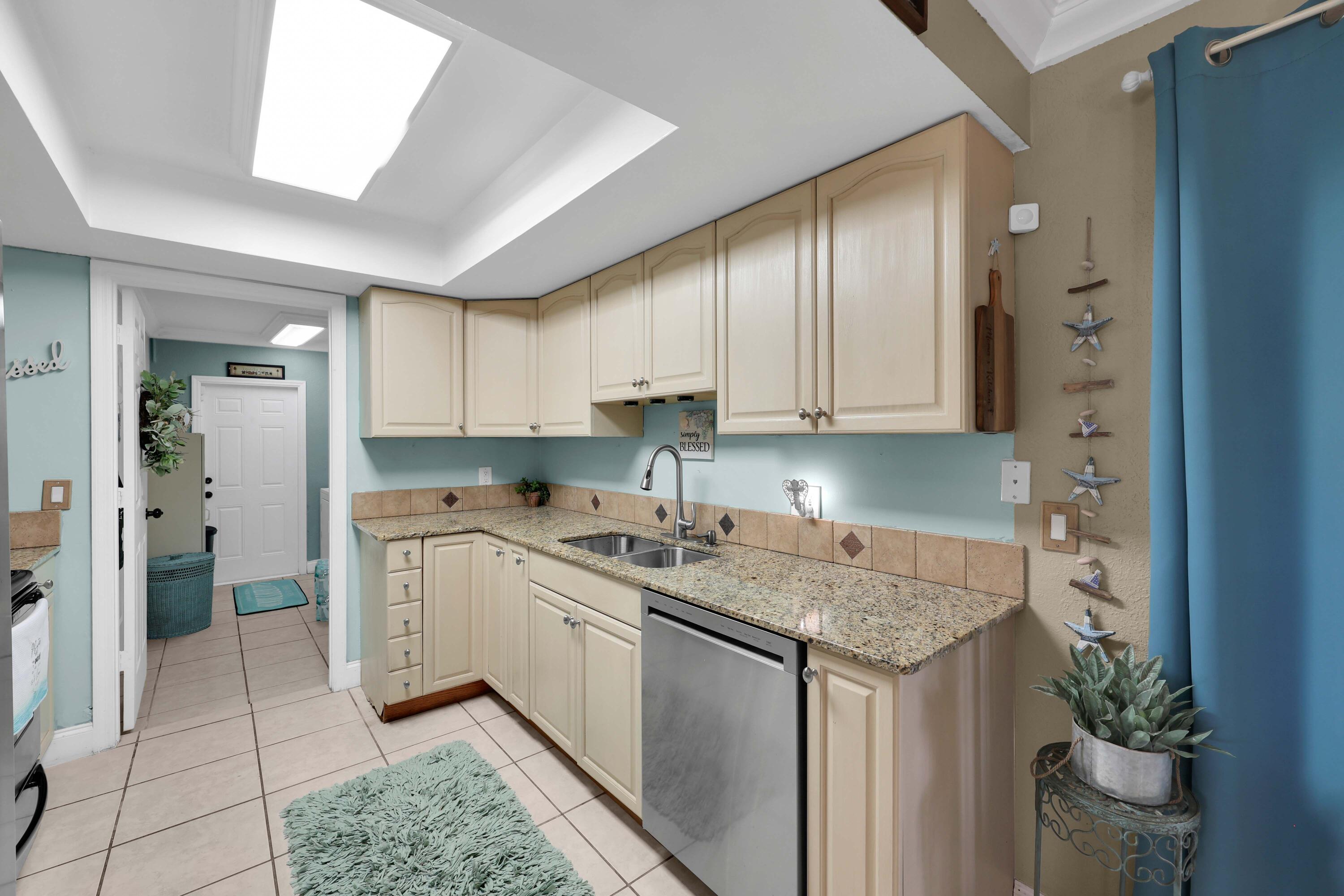 226 SE WALSH Terrace, Port St. Lucie