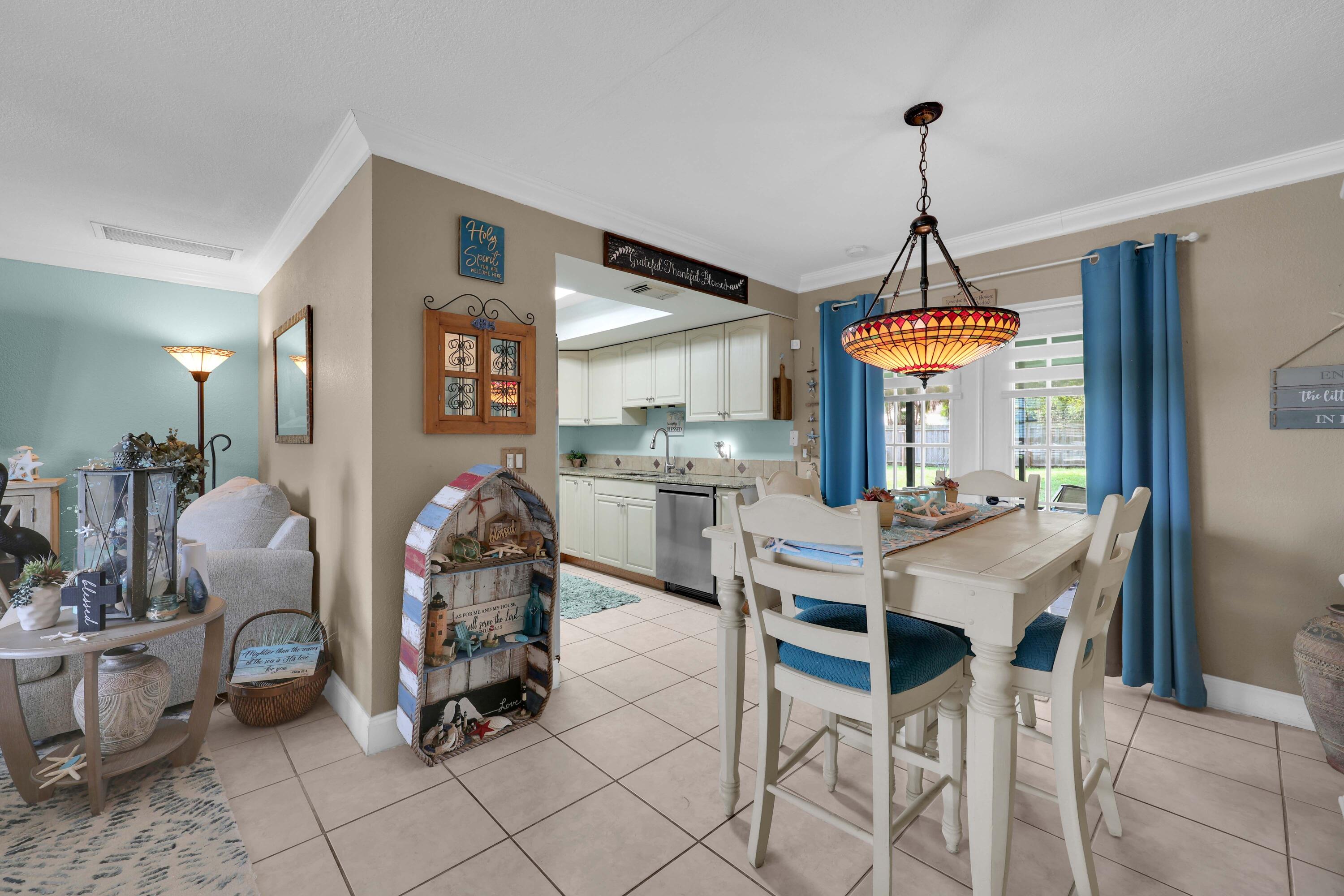 226 SE WALSH Terrace, Port St. Lucie