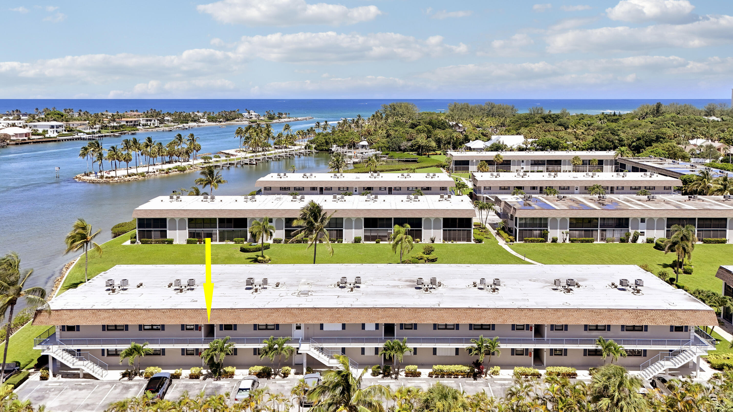 755 Saturn Street I206