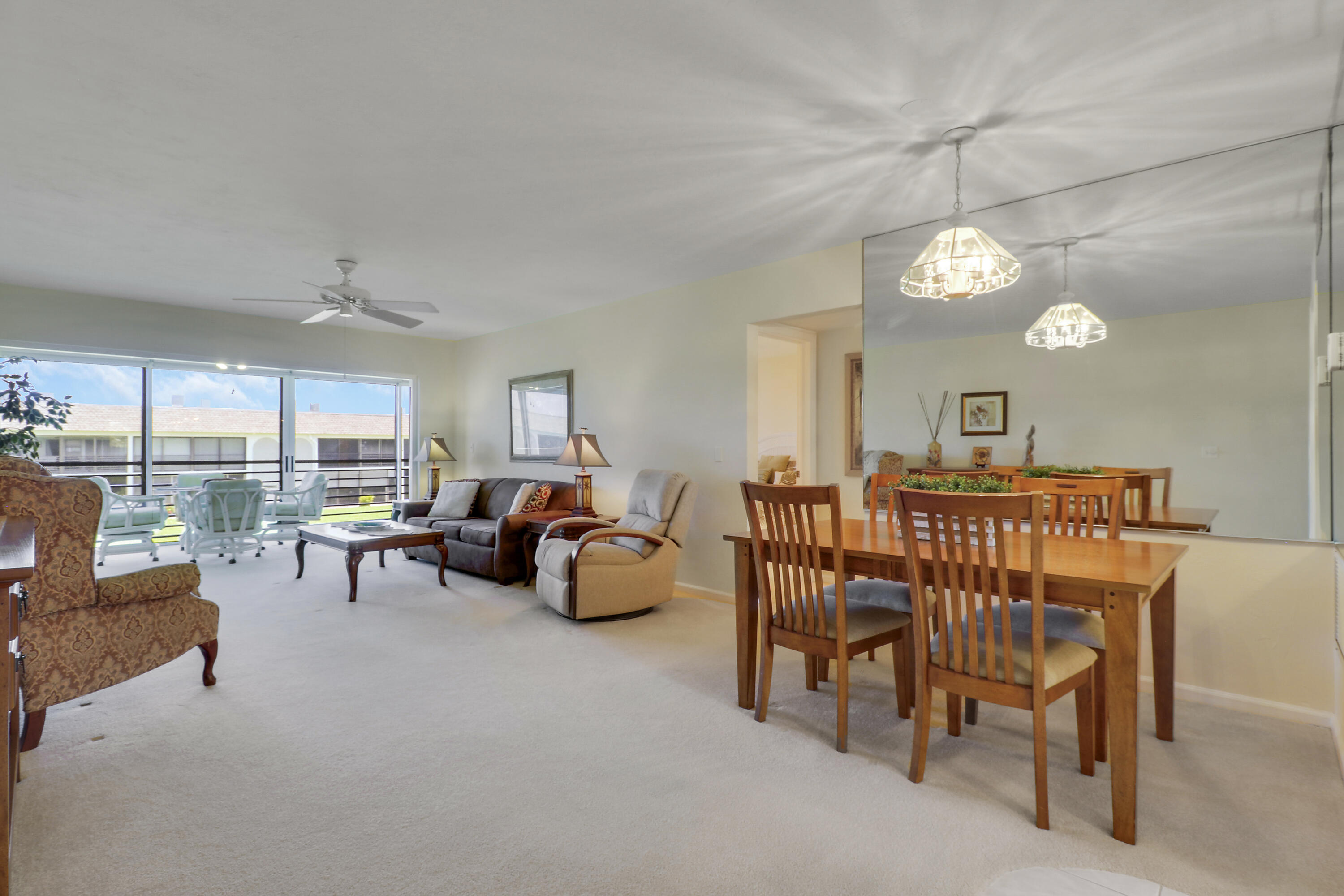 755 Saturn Street I206