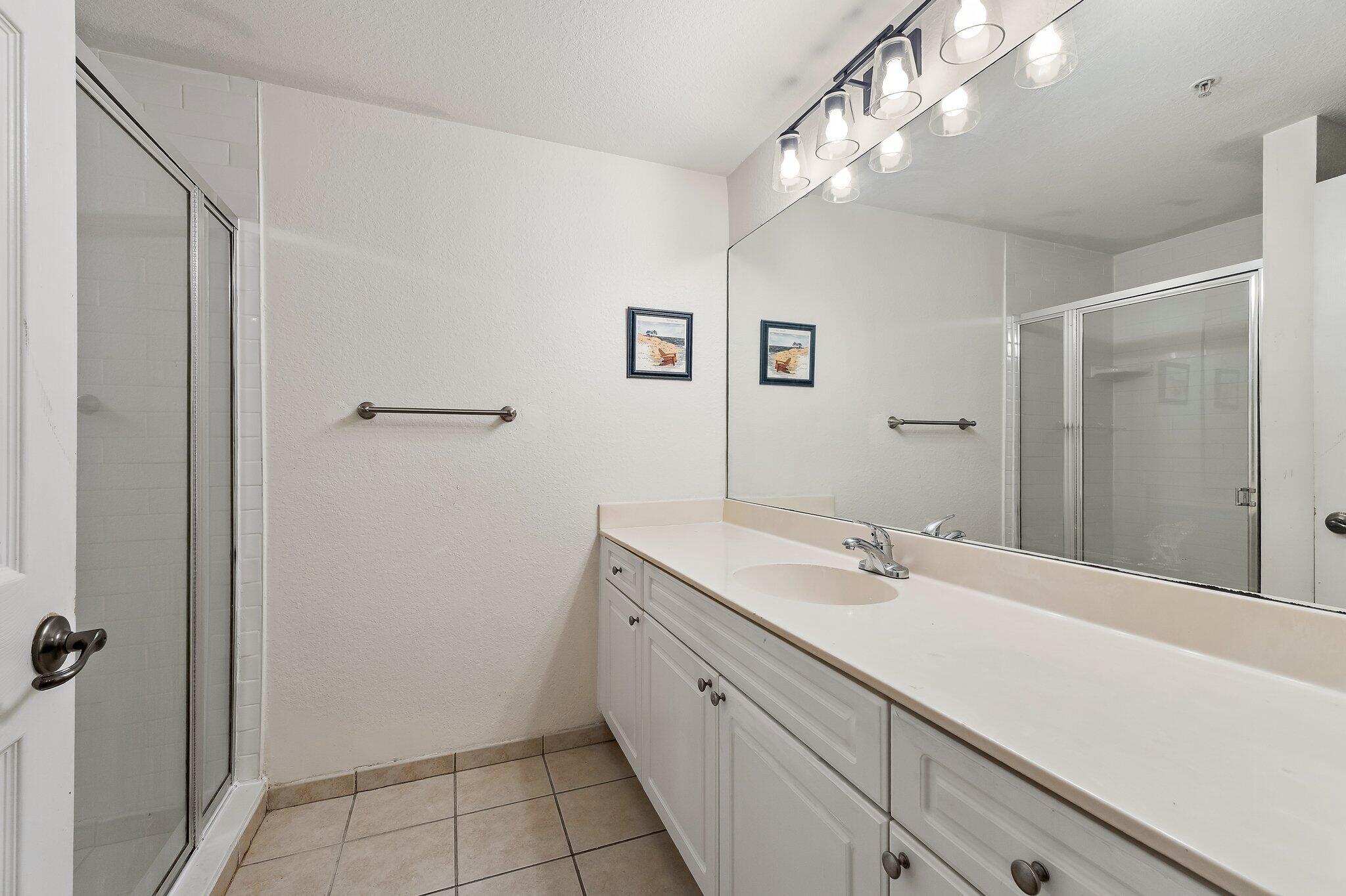 3020 ALCAZAR Place 106