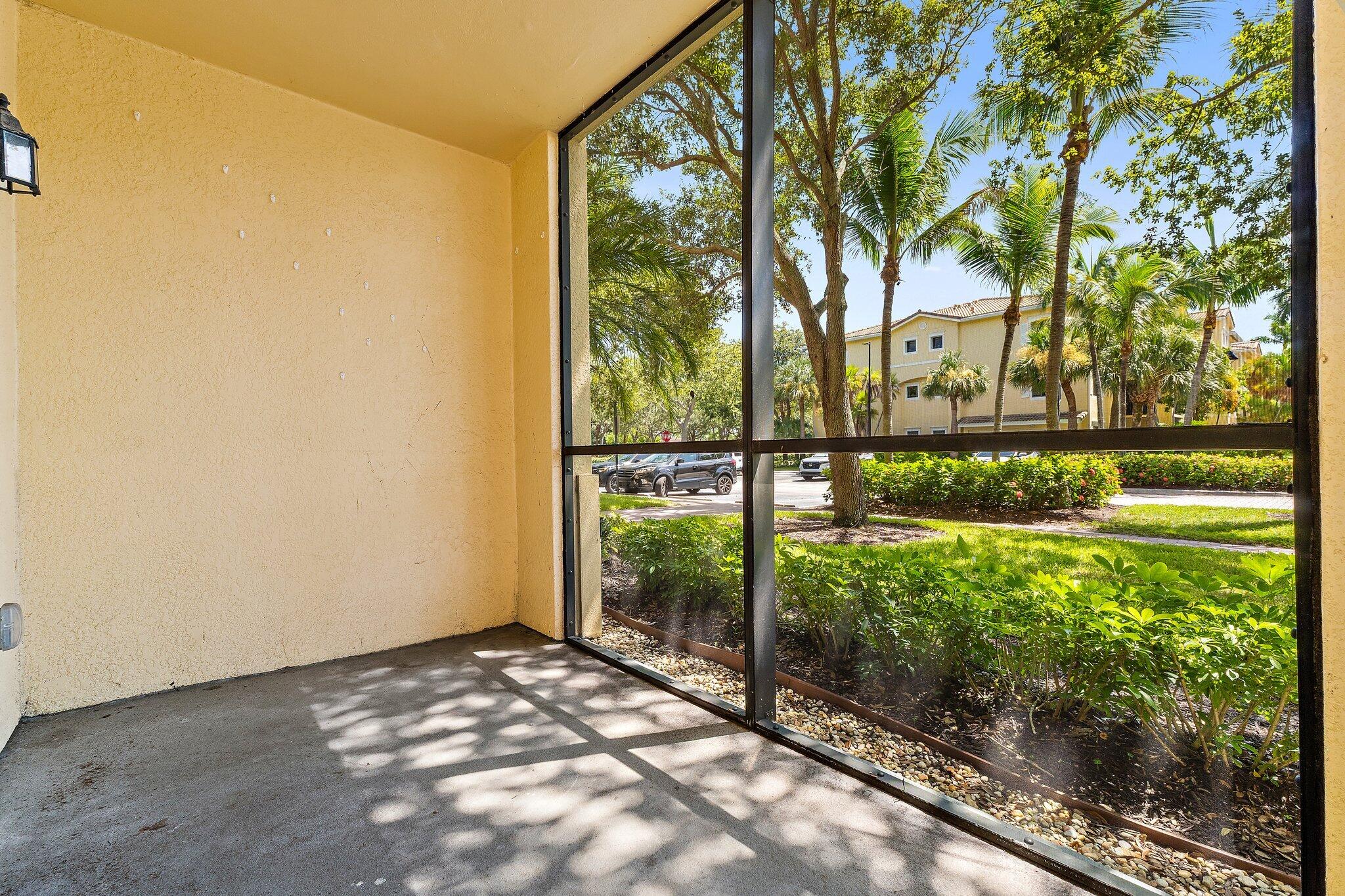 3020 ALCAZAR Place 106