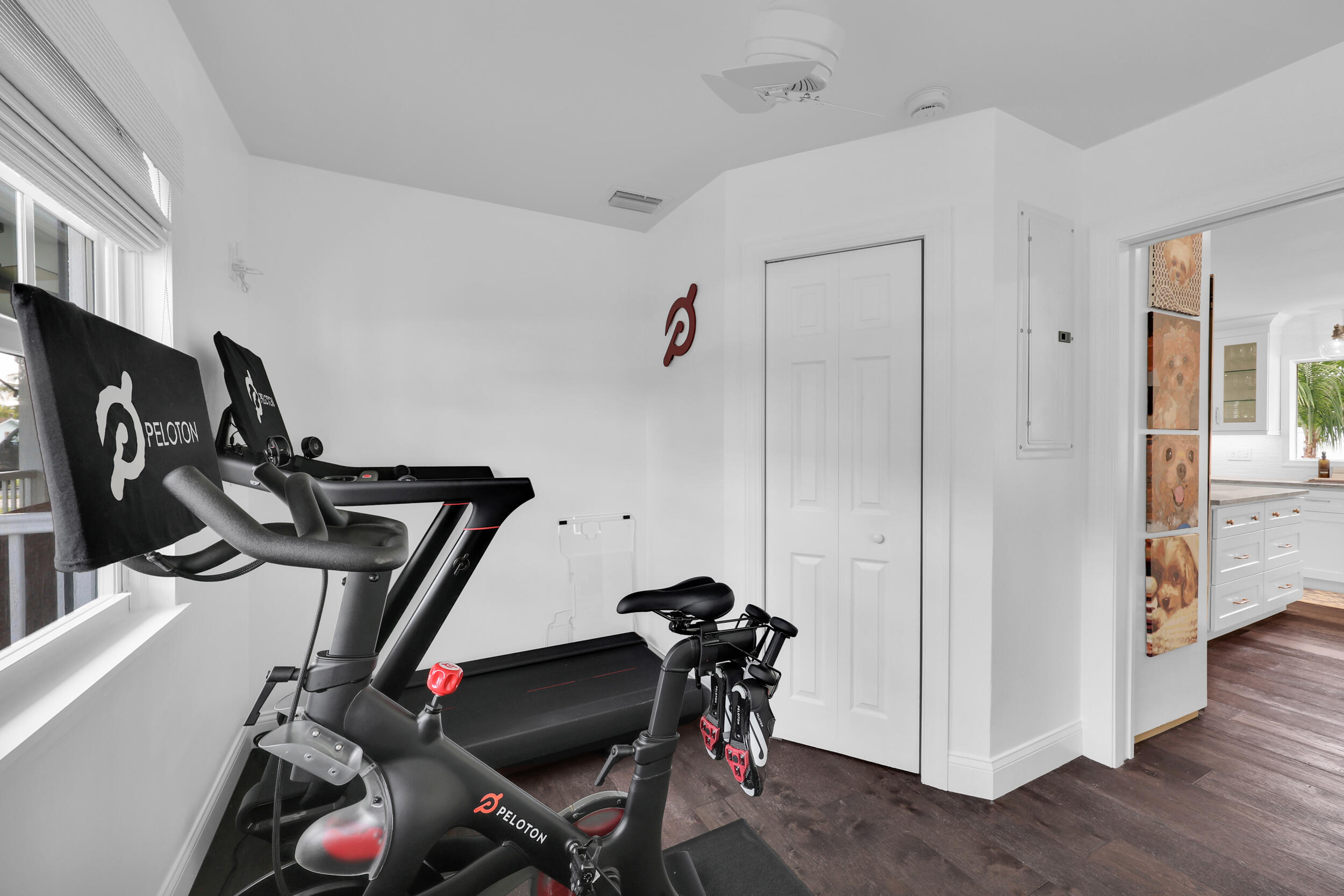 8 WINDSOR Road W