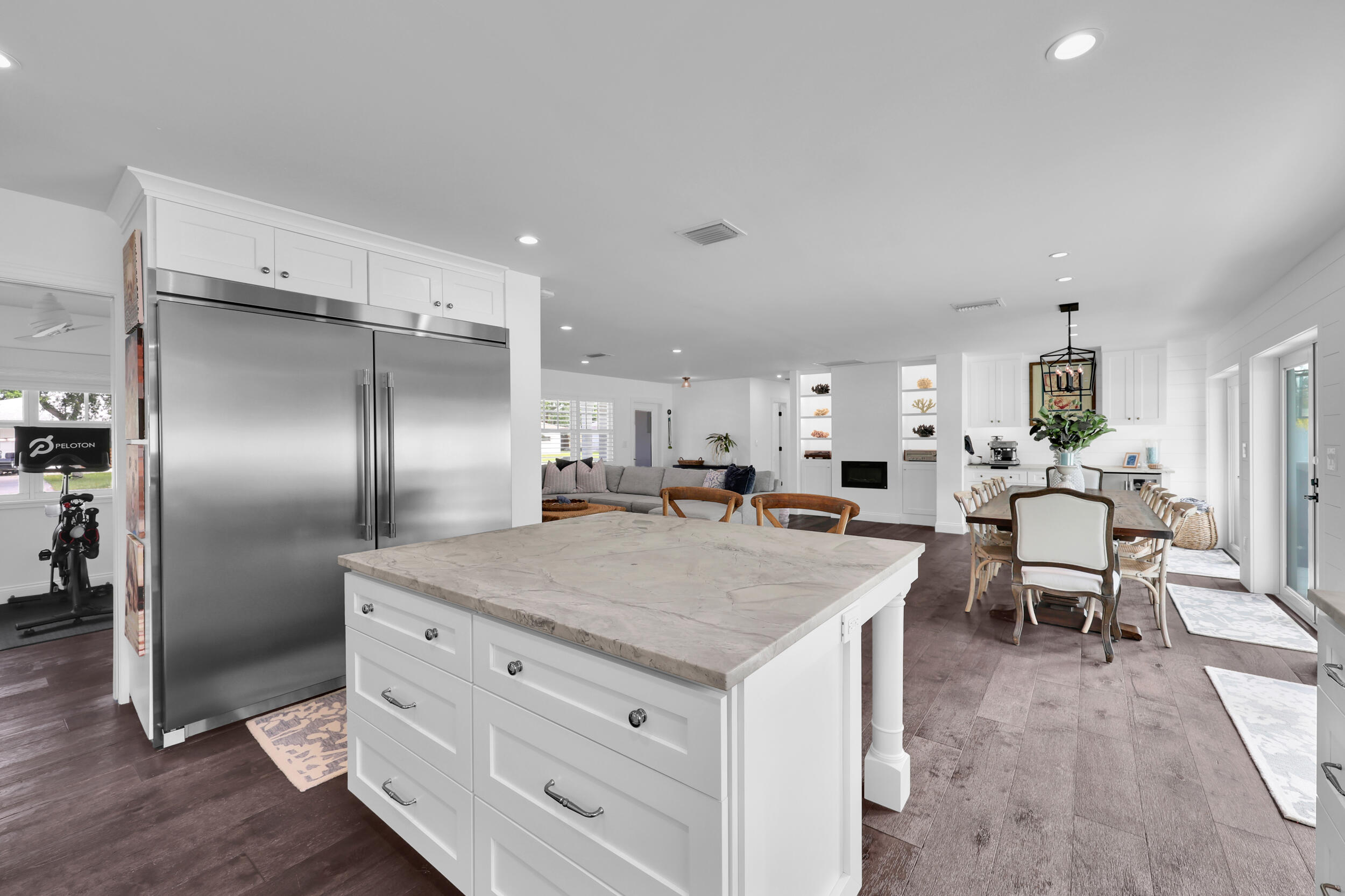8 WINDSOR Road W