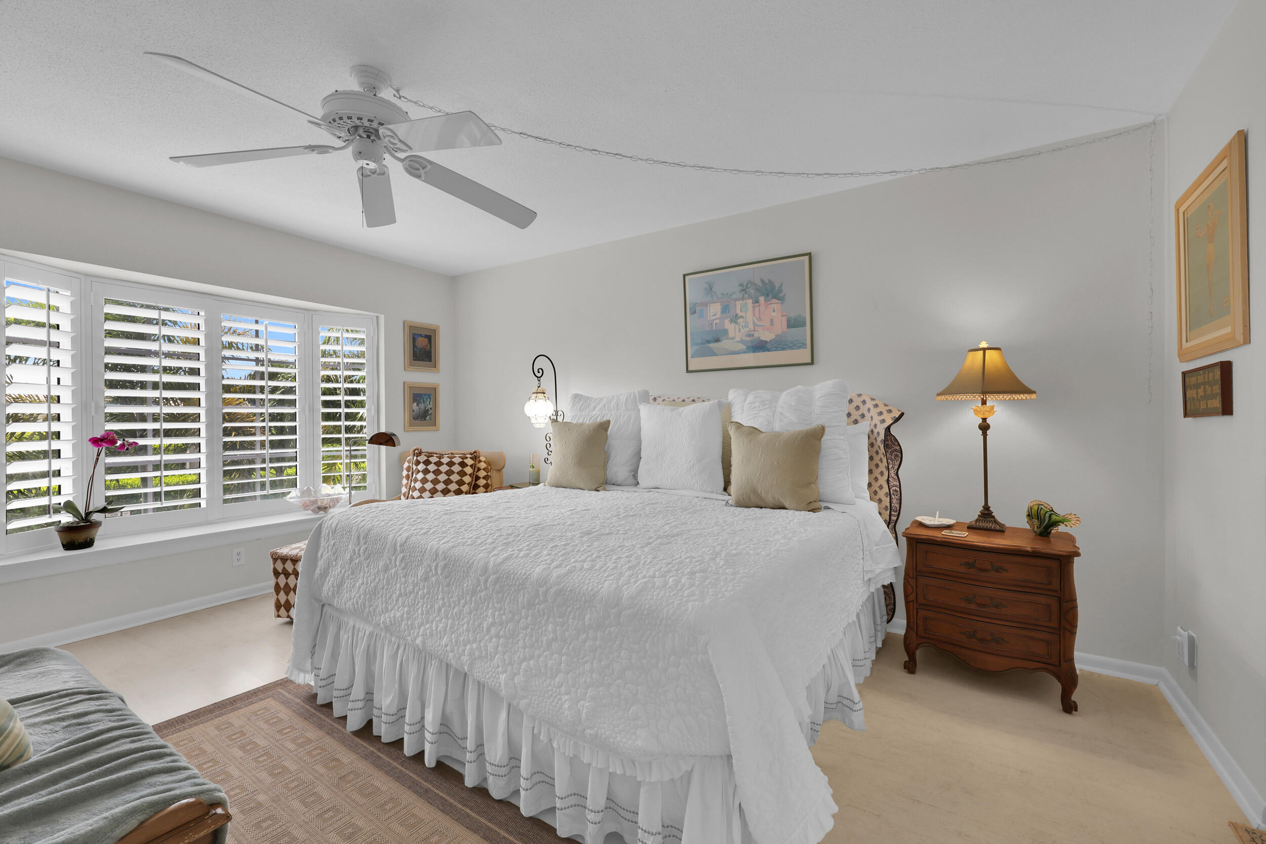 475 Tequesta Drive Unit: 16