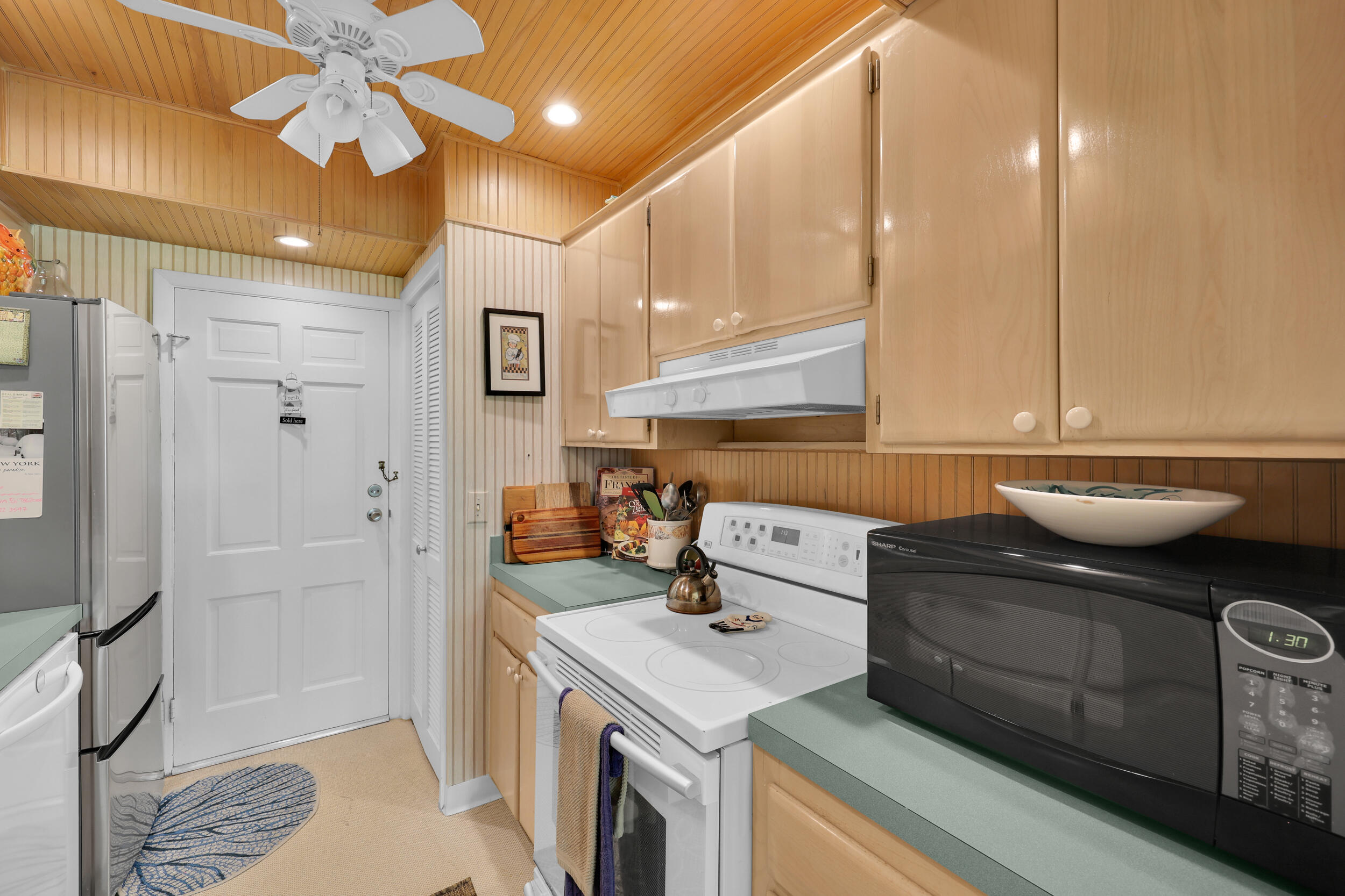 475 Tequesta Drive Unit: 16
