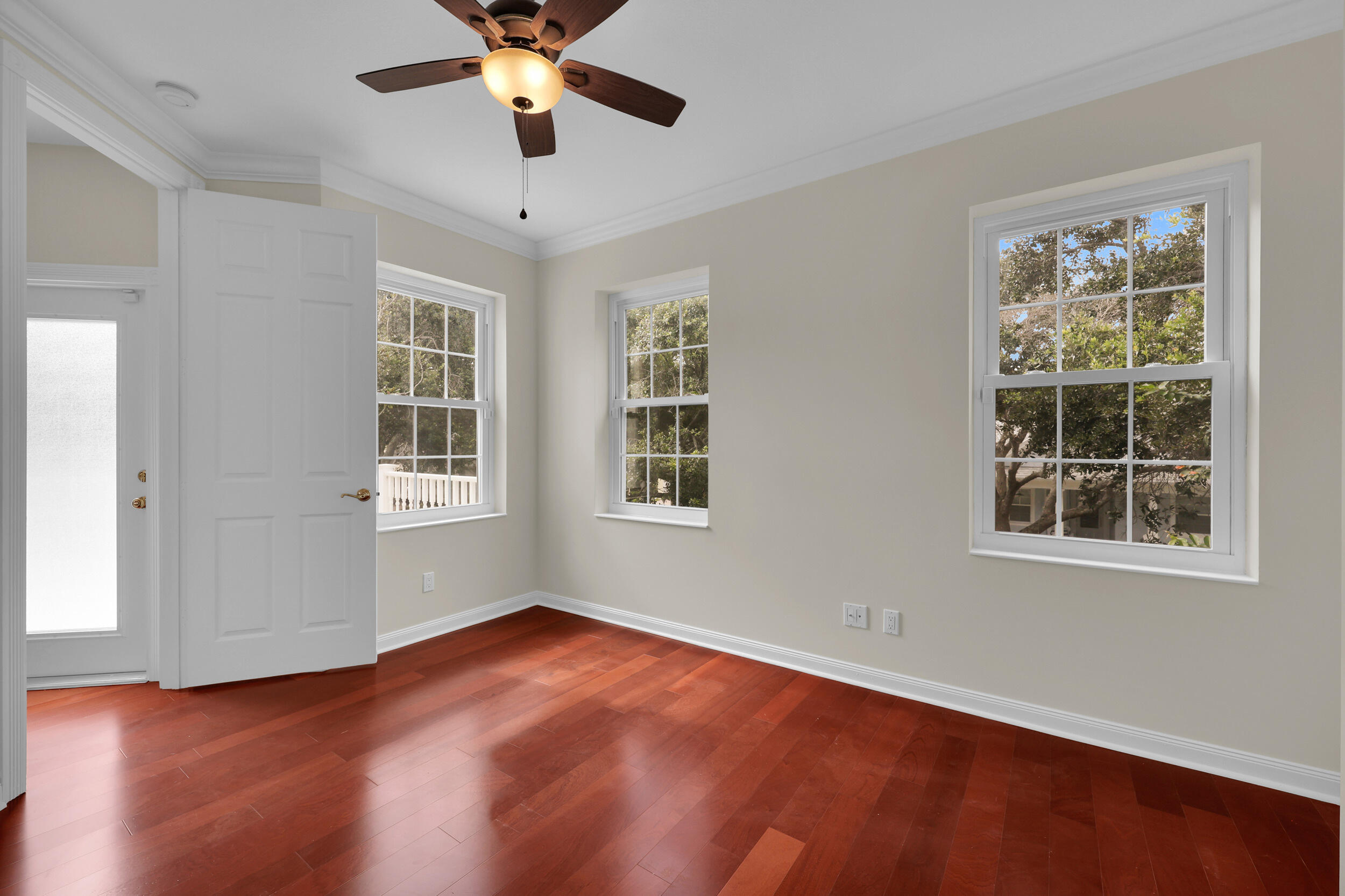 325 Sweet Bay Circle