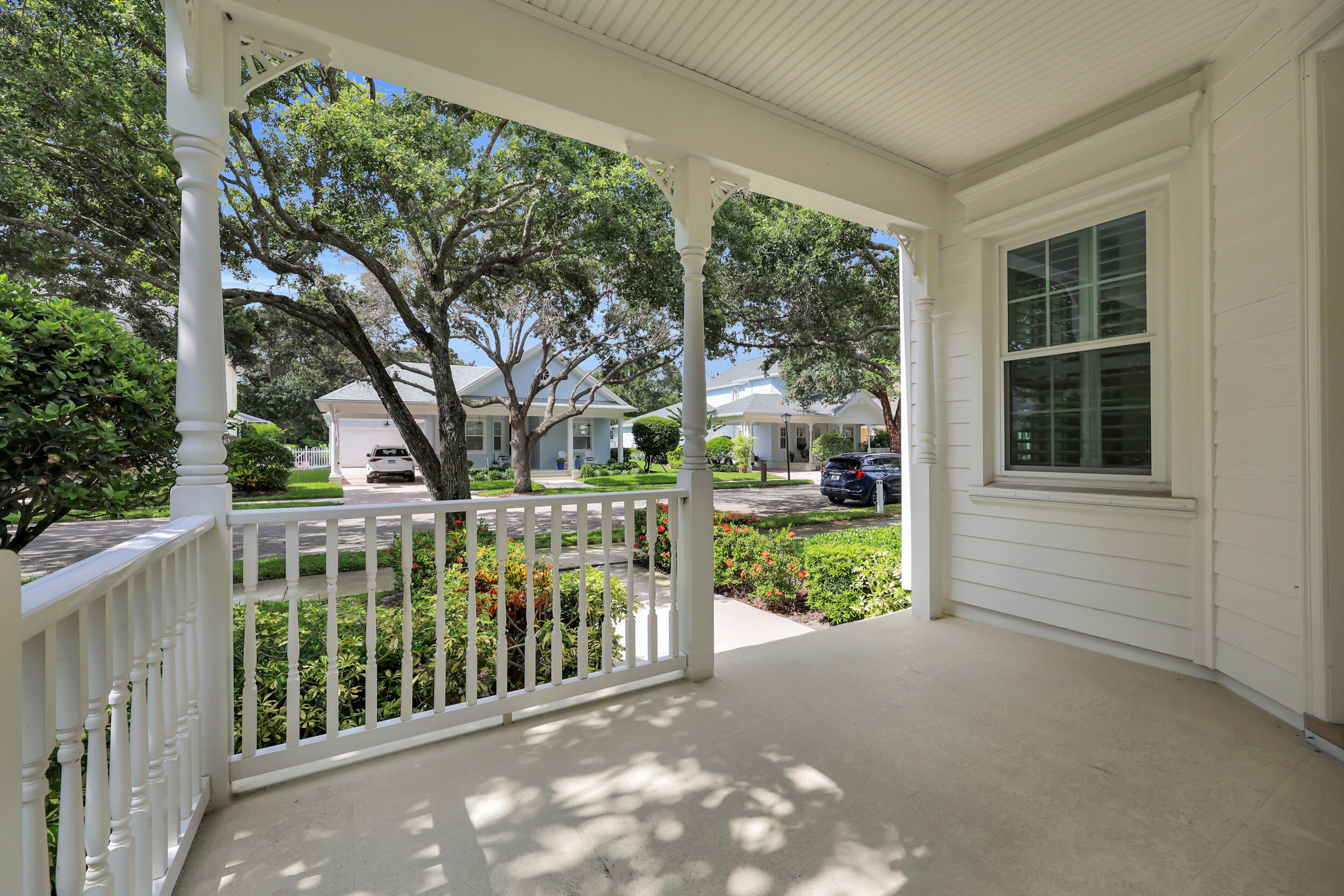 325 Sweet Bay Circle