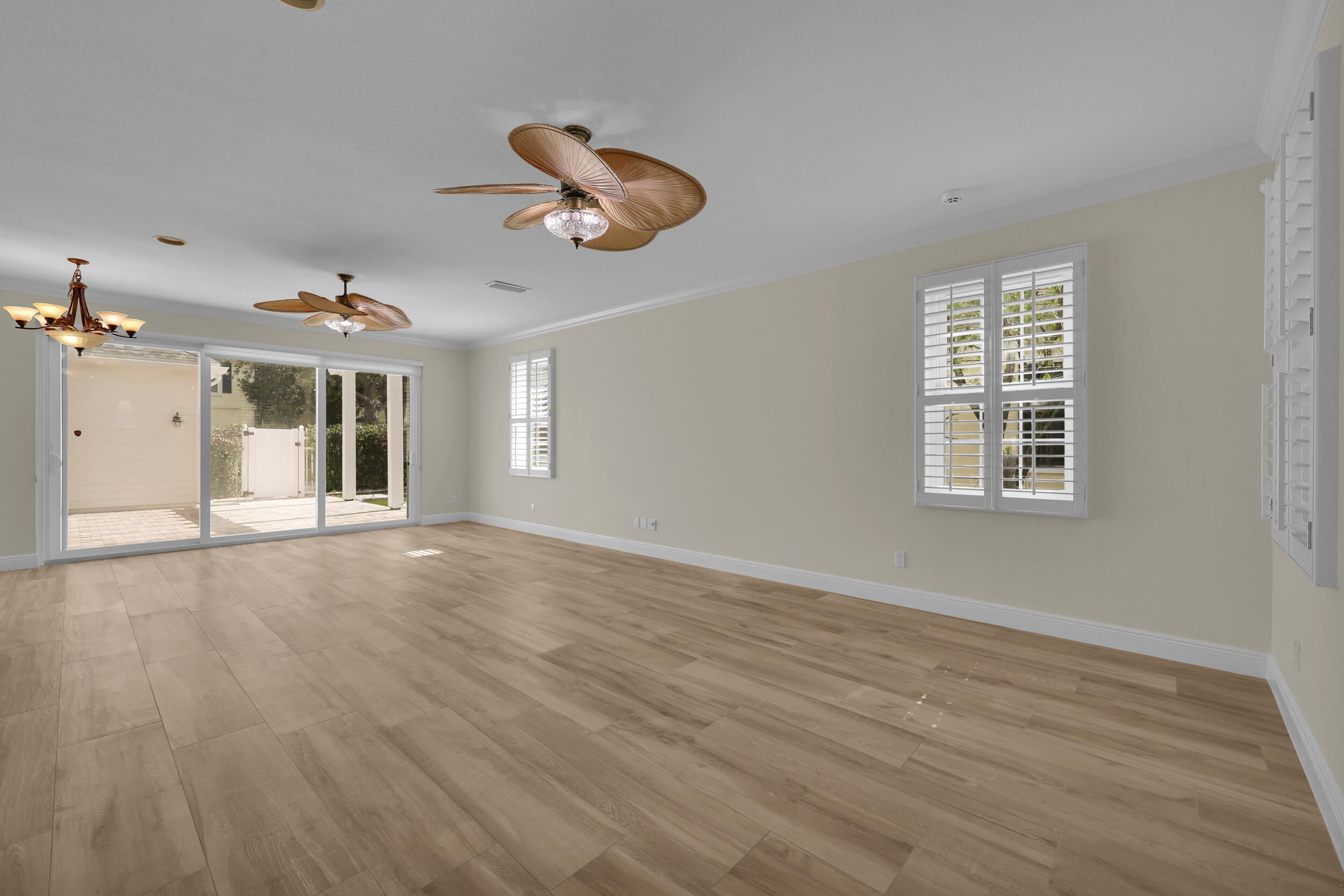 325 Sweet Bay Circle