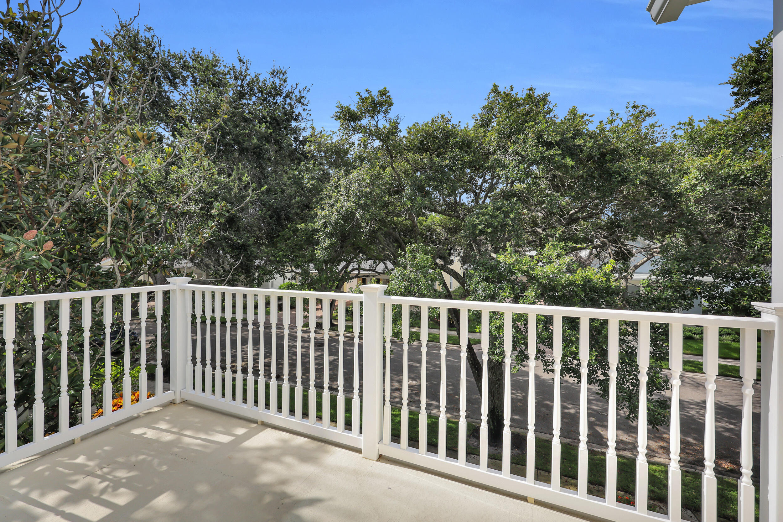 325 Sweet Bay Circle