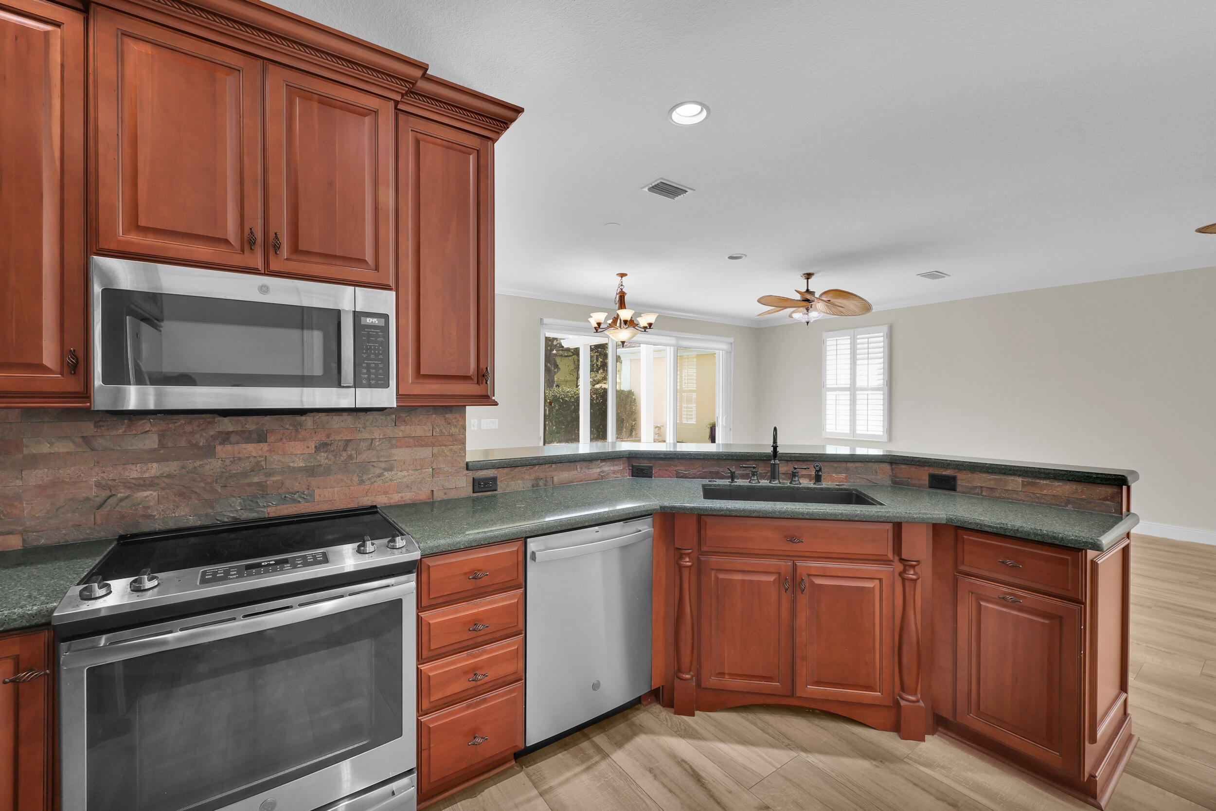 325 Sweet Bay Circle
