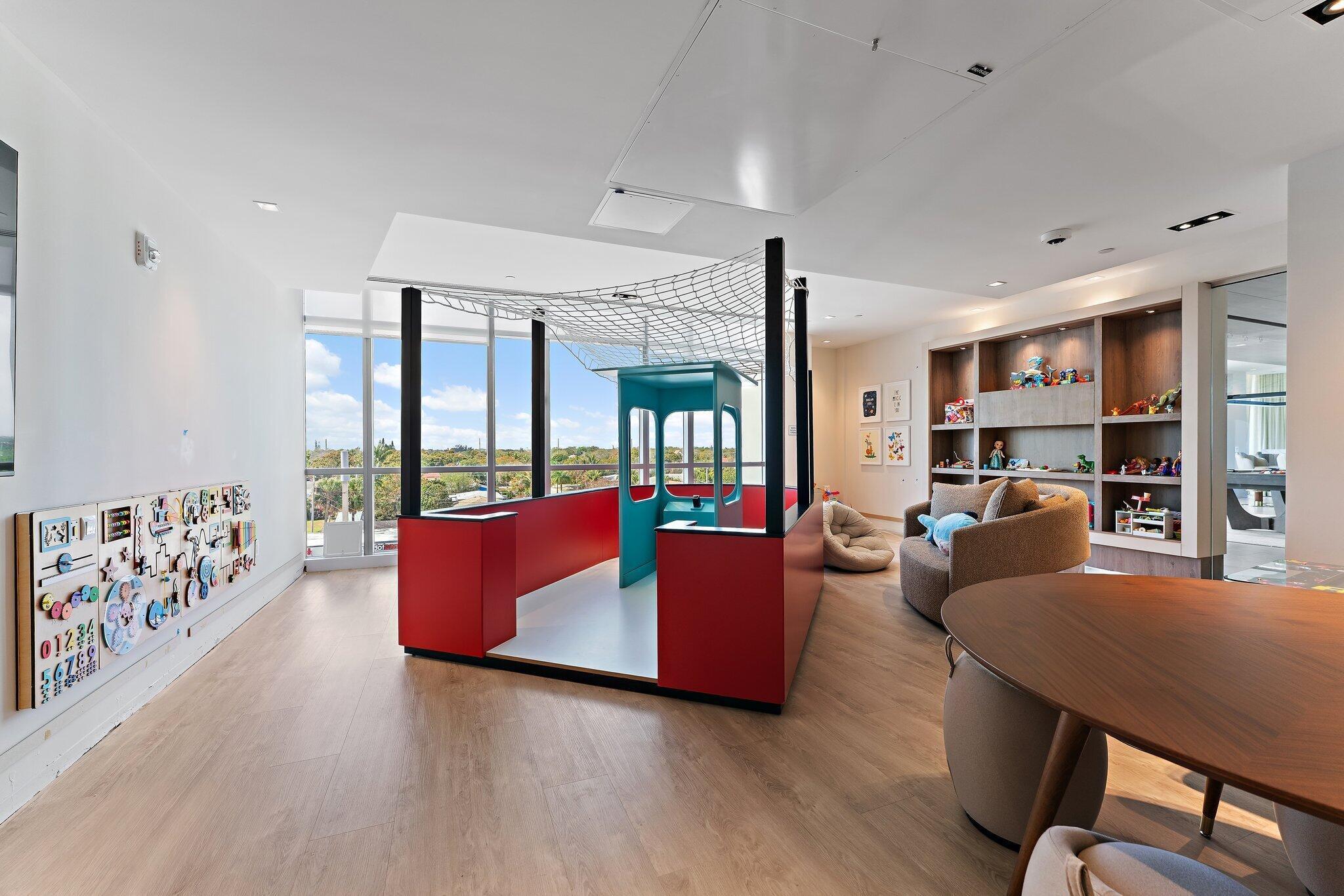 220 Lake Shore Drive 1219