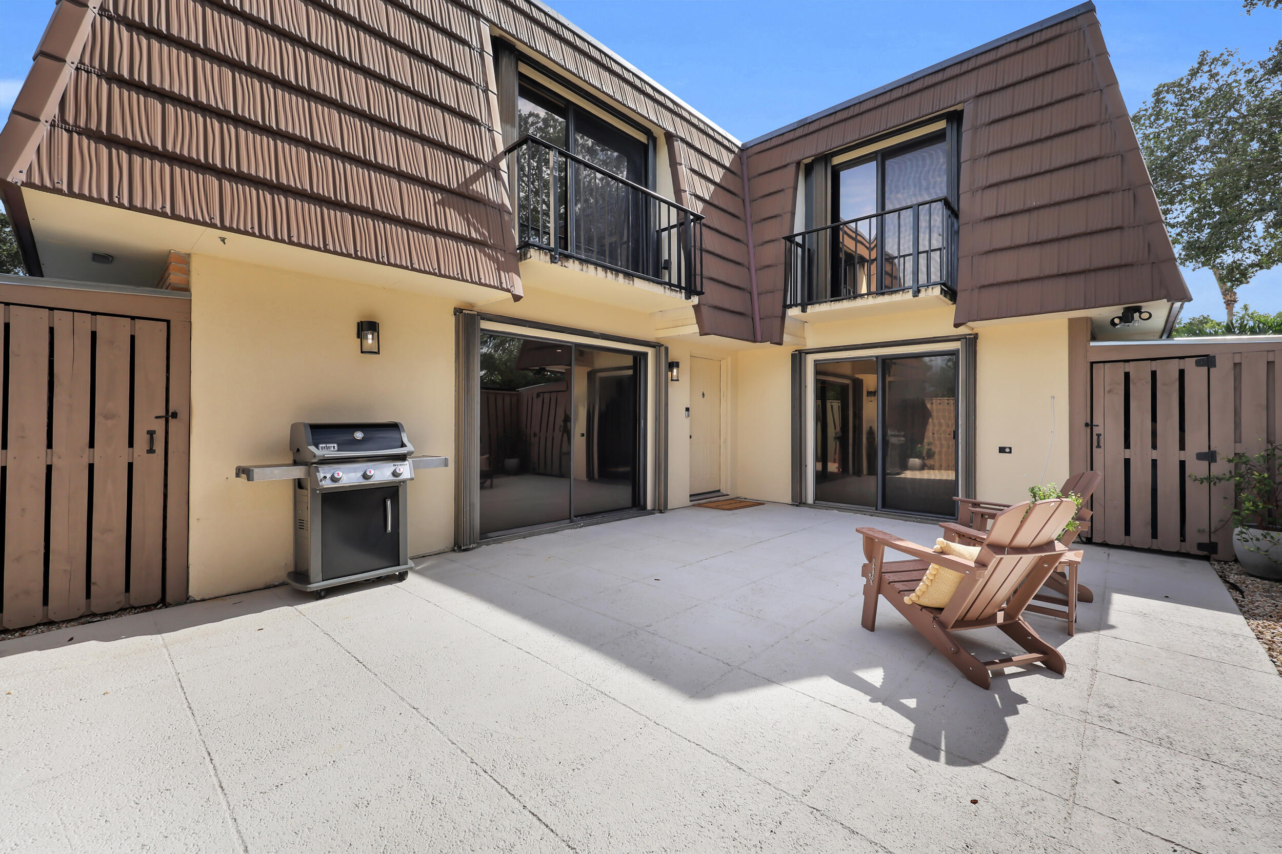 623 6TH Court