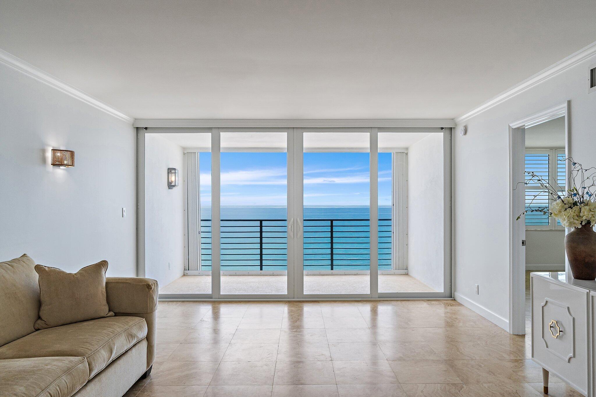 900 Ocean Drive 705
