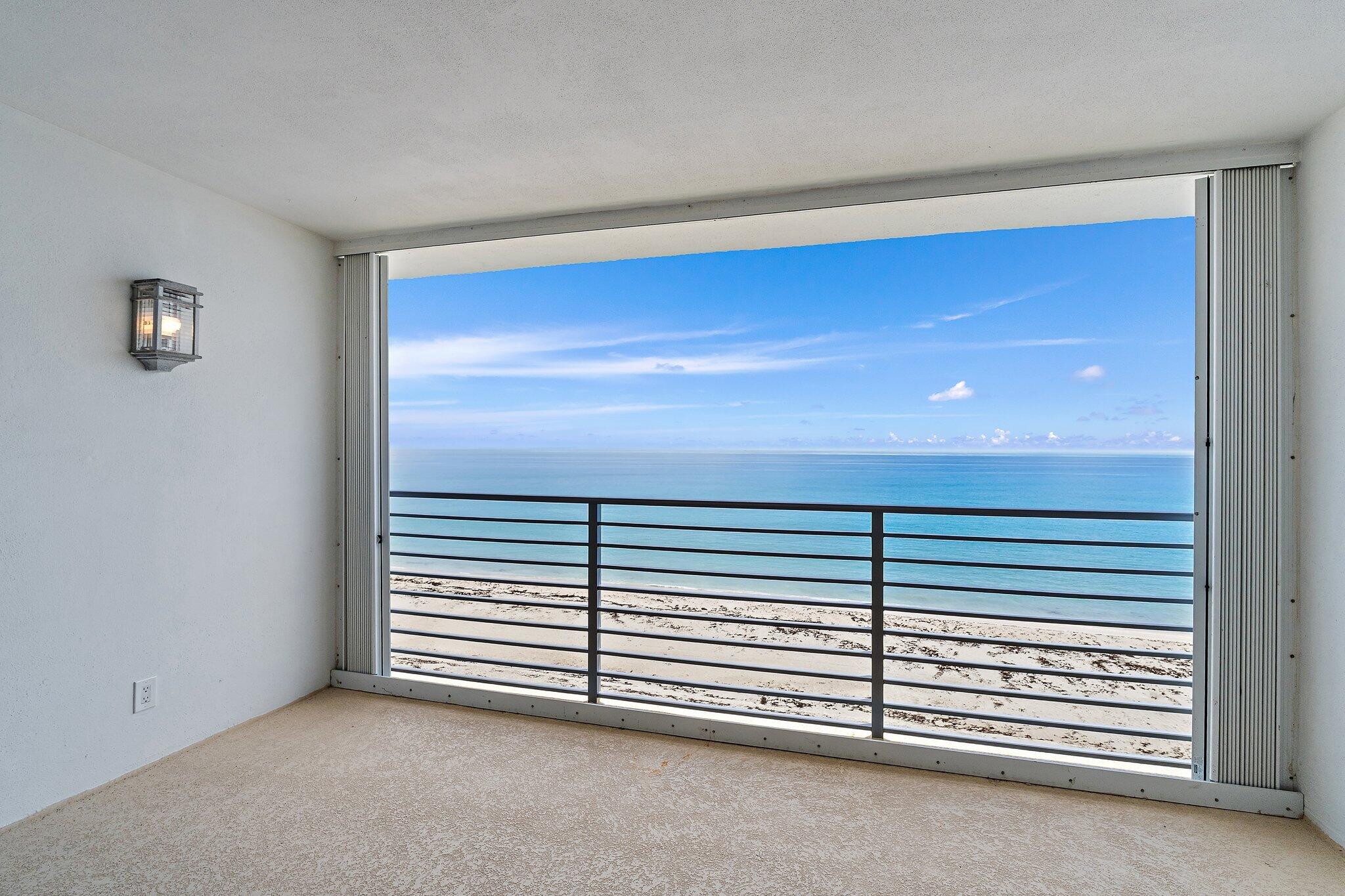 900 Ocean Drive 705