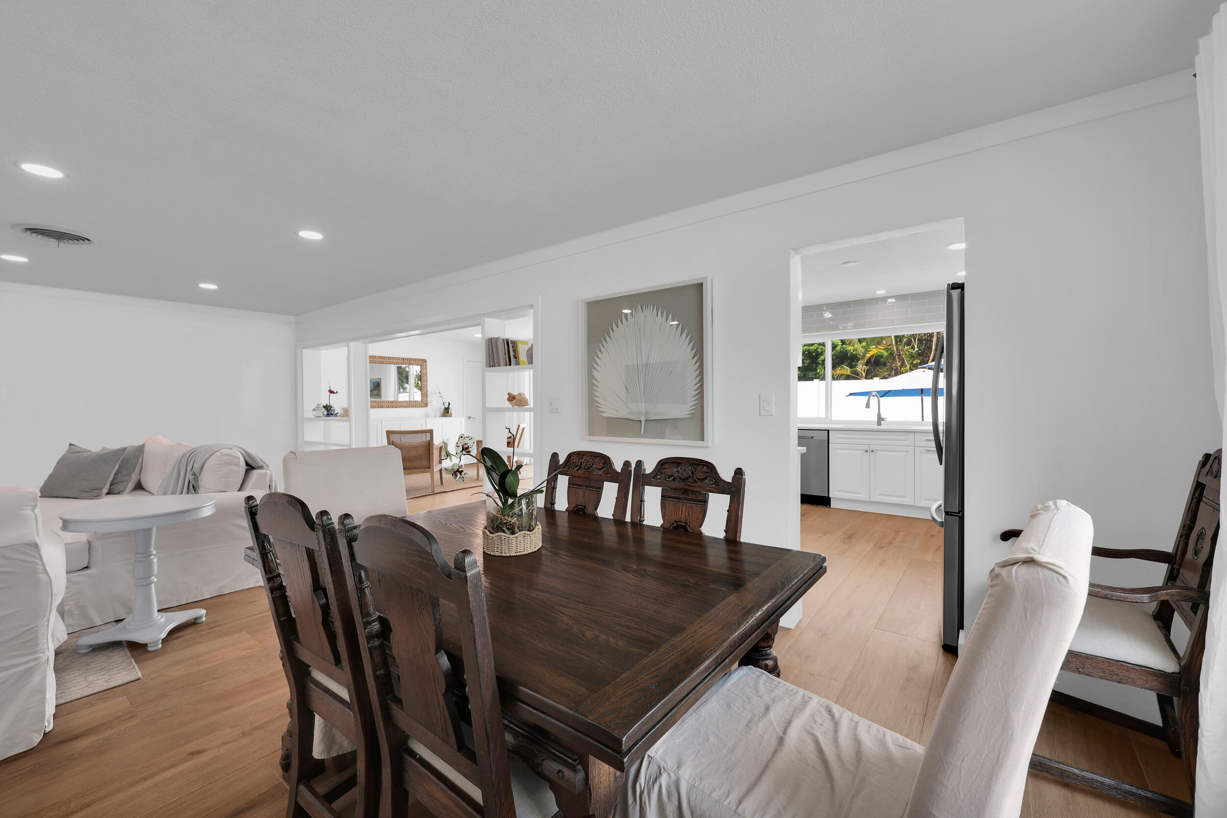 72 WILLOW Road