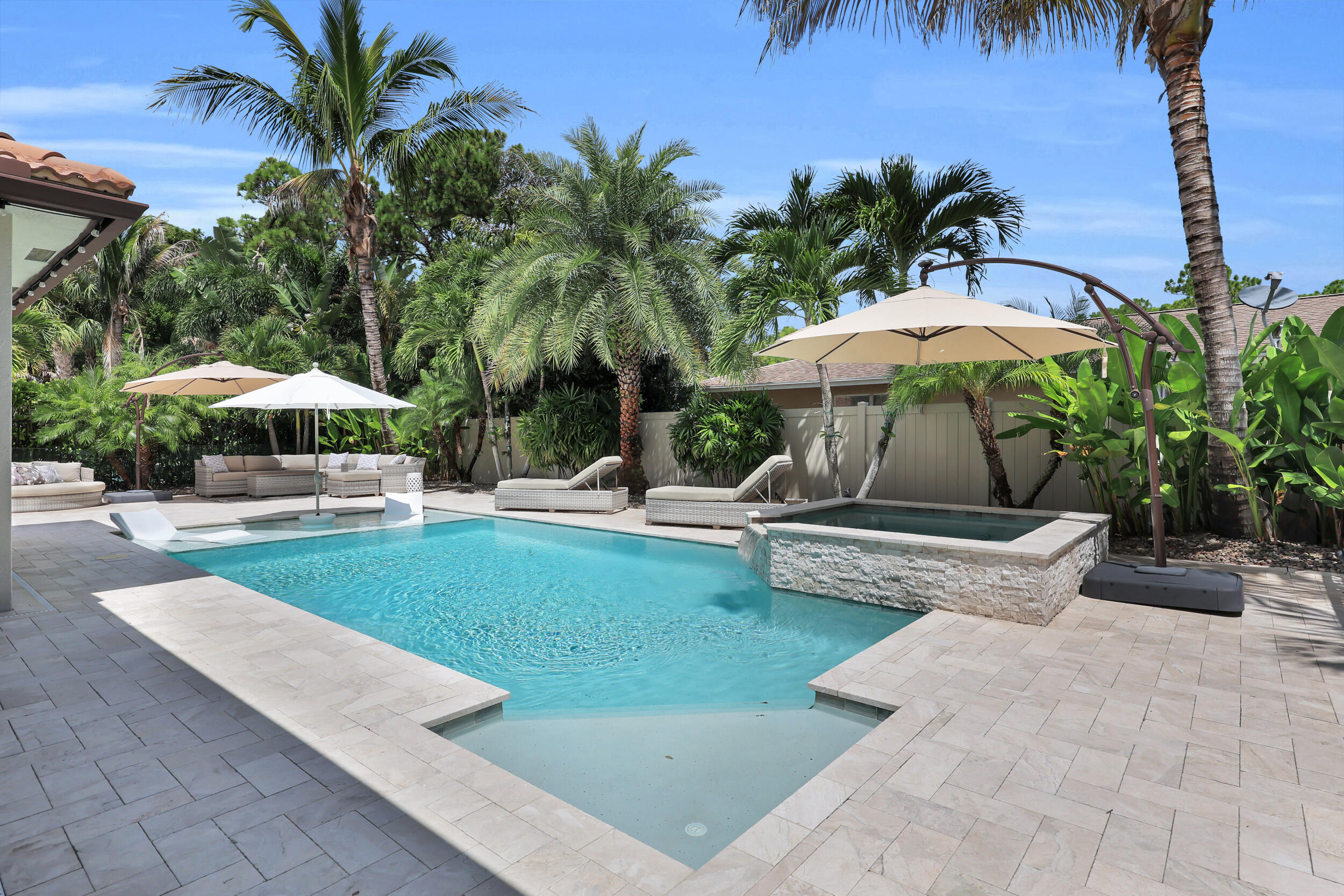 7147 LIMESTONE CAY Road, Limestone Creek