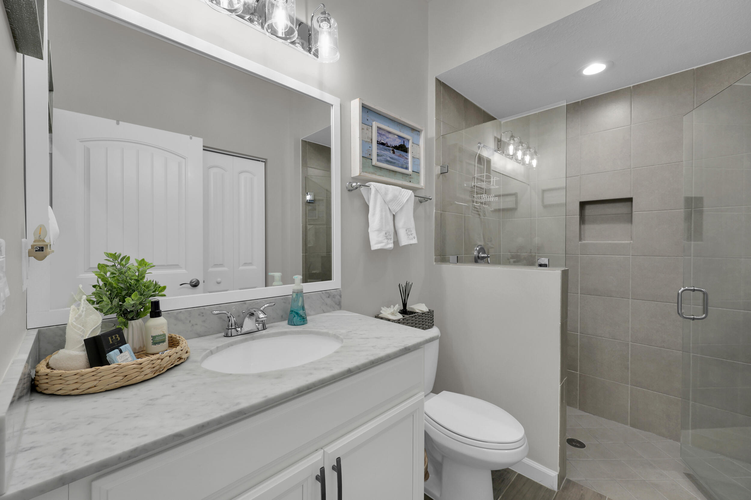 7147 LIMESTONE CAY Road, Limestone Creek
