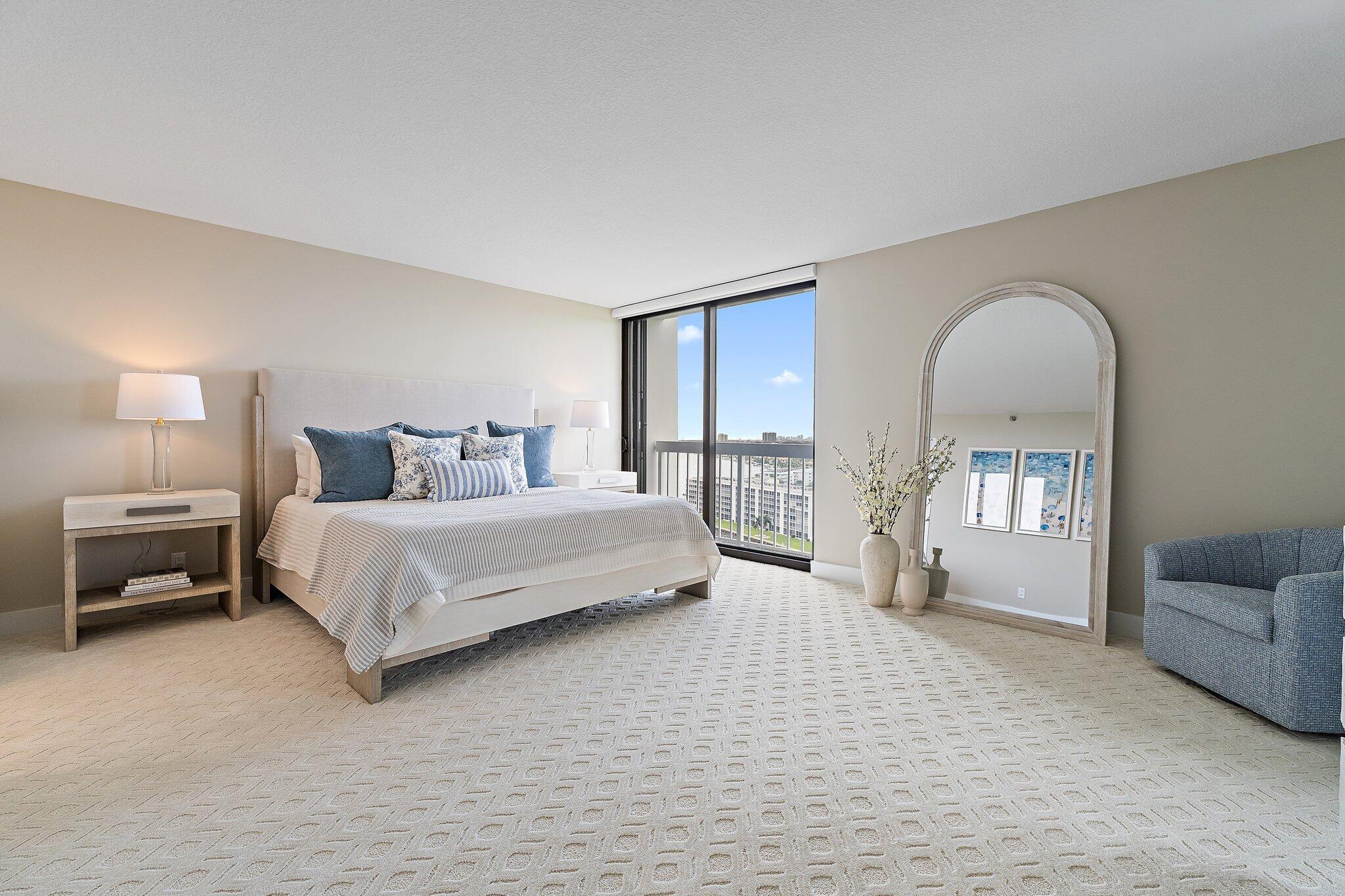 123 Lakeshore Drive 1544