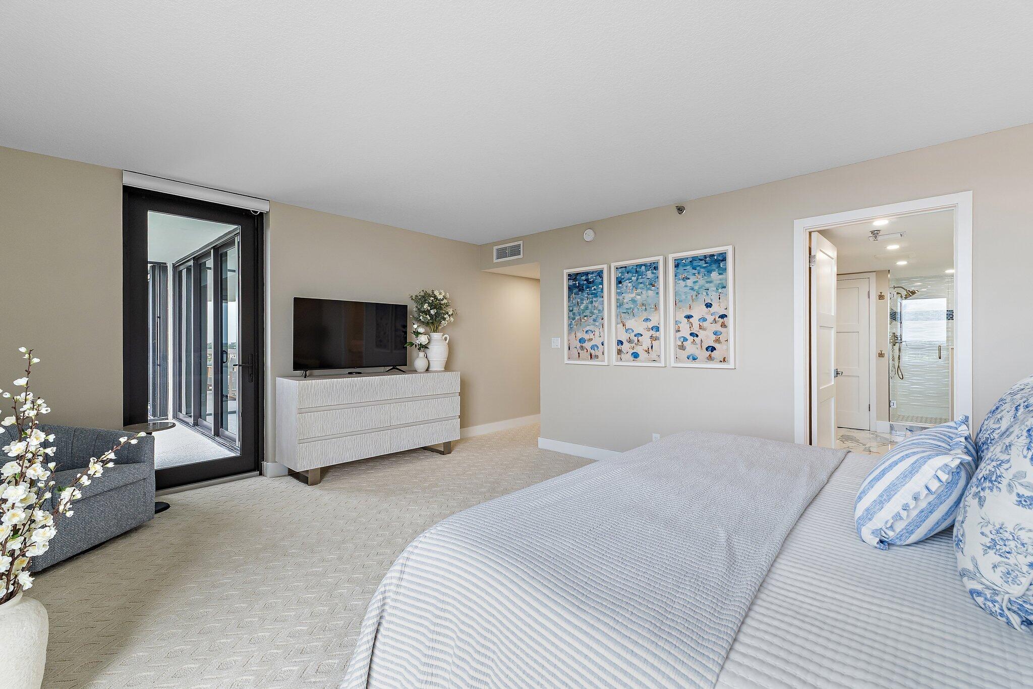 123 Lakeshore Drive 1544