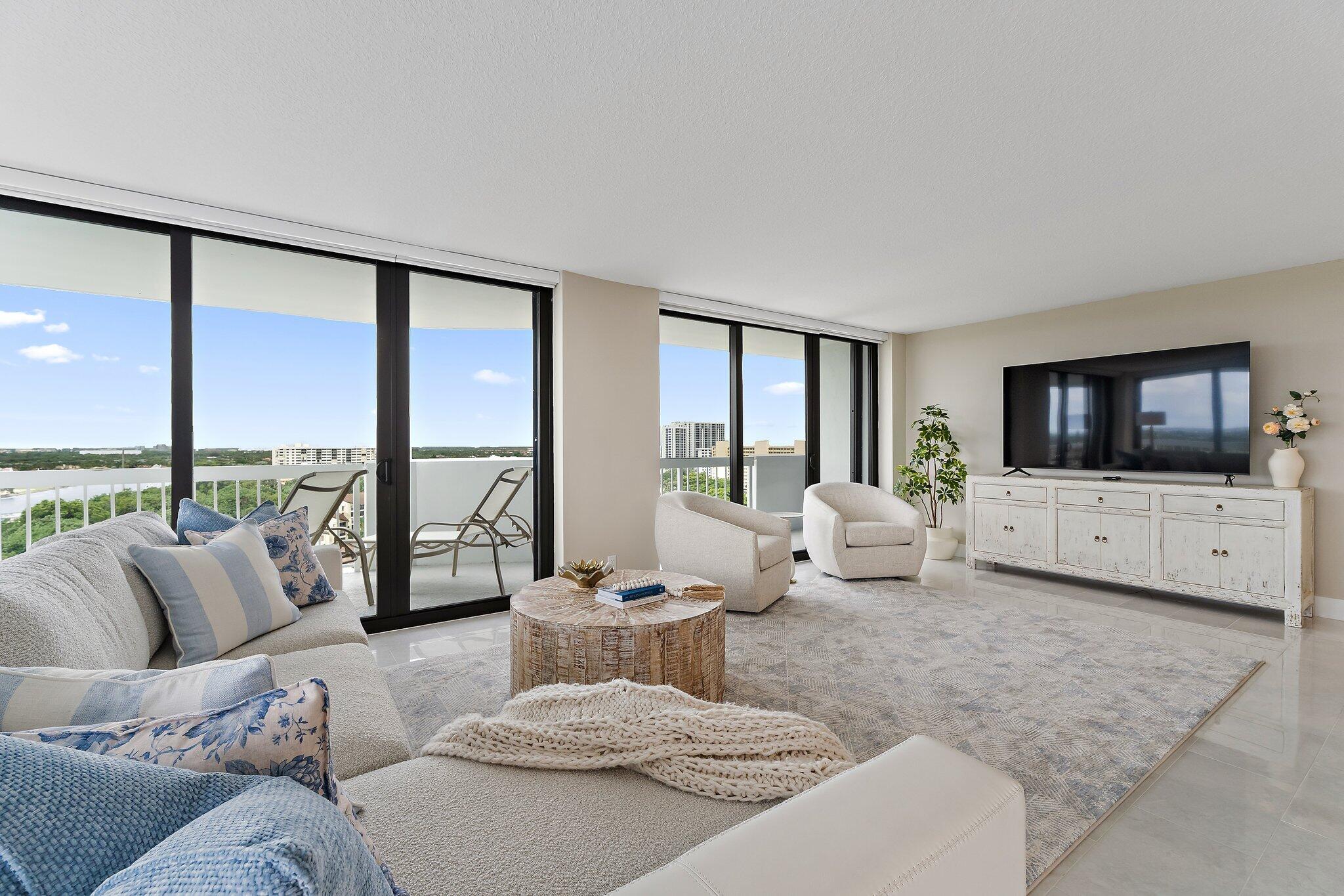 123 Lakeshore Drive 1544