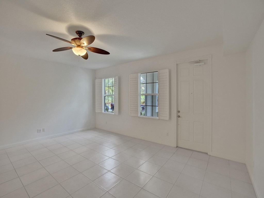 3056 W Community Dr 3056