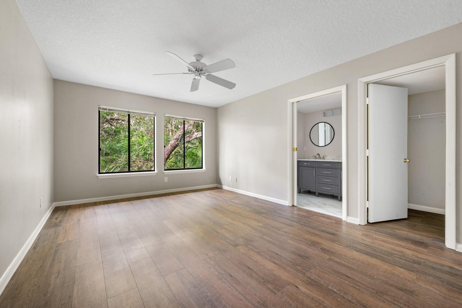 5242 SE Schooner Oaks Way 5242