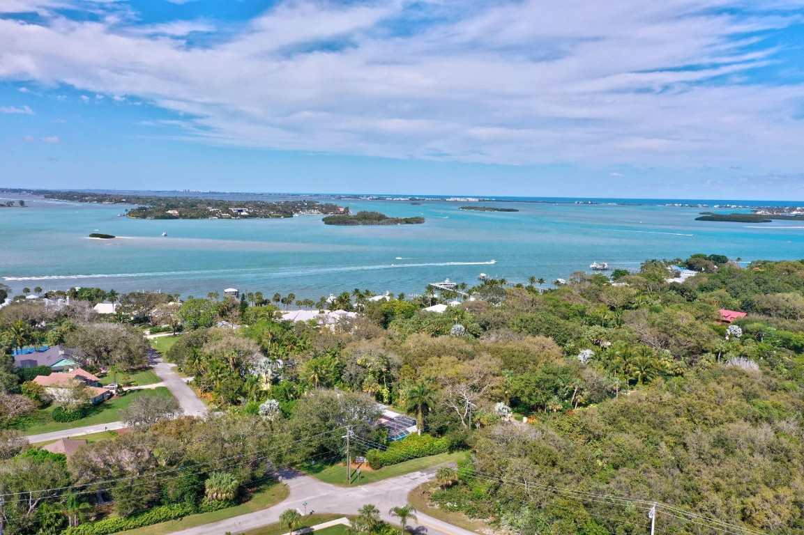 5242 SE Schooner Oaks Way 5242