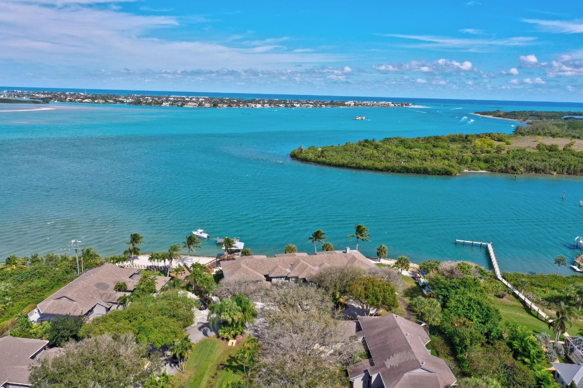 5242 SE Schooner Oaks Way 5242