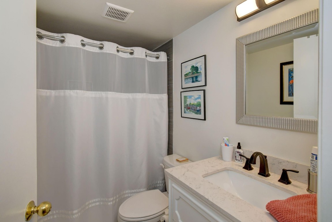 5242 SE Schooner Oaks Way 5242