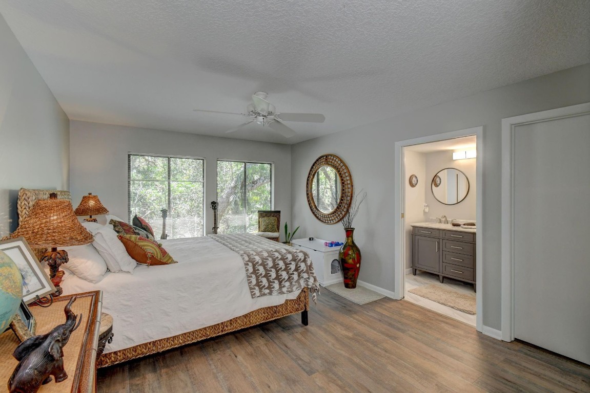 5242 SE Schooner Oaks Way 5242