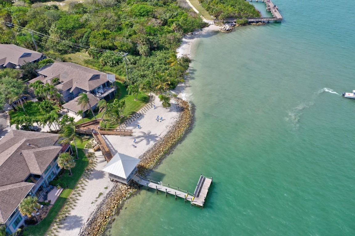 5242 SE Schooner Oaks Way 5242