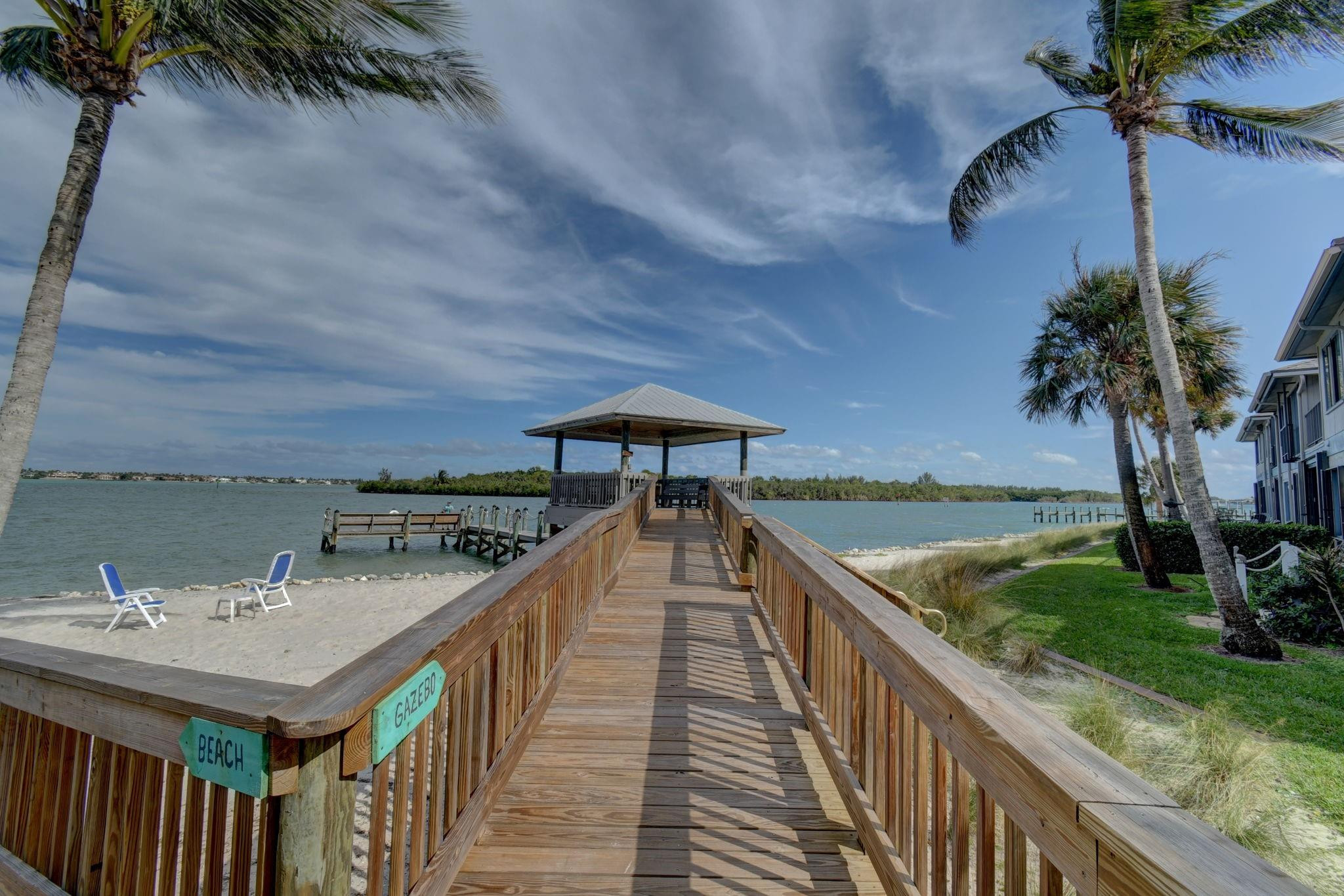 5242 SE Schooner Oaks Way 5242