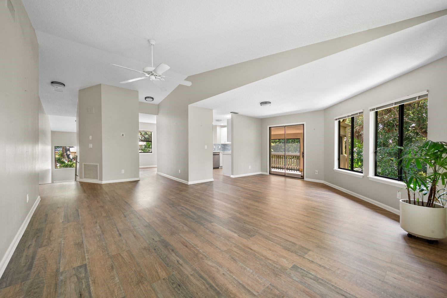 5242 SE Schooner Oaks Way 5242