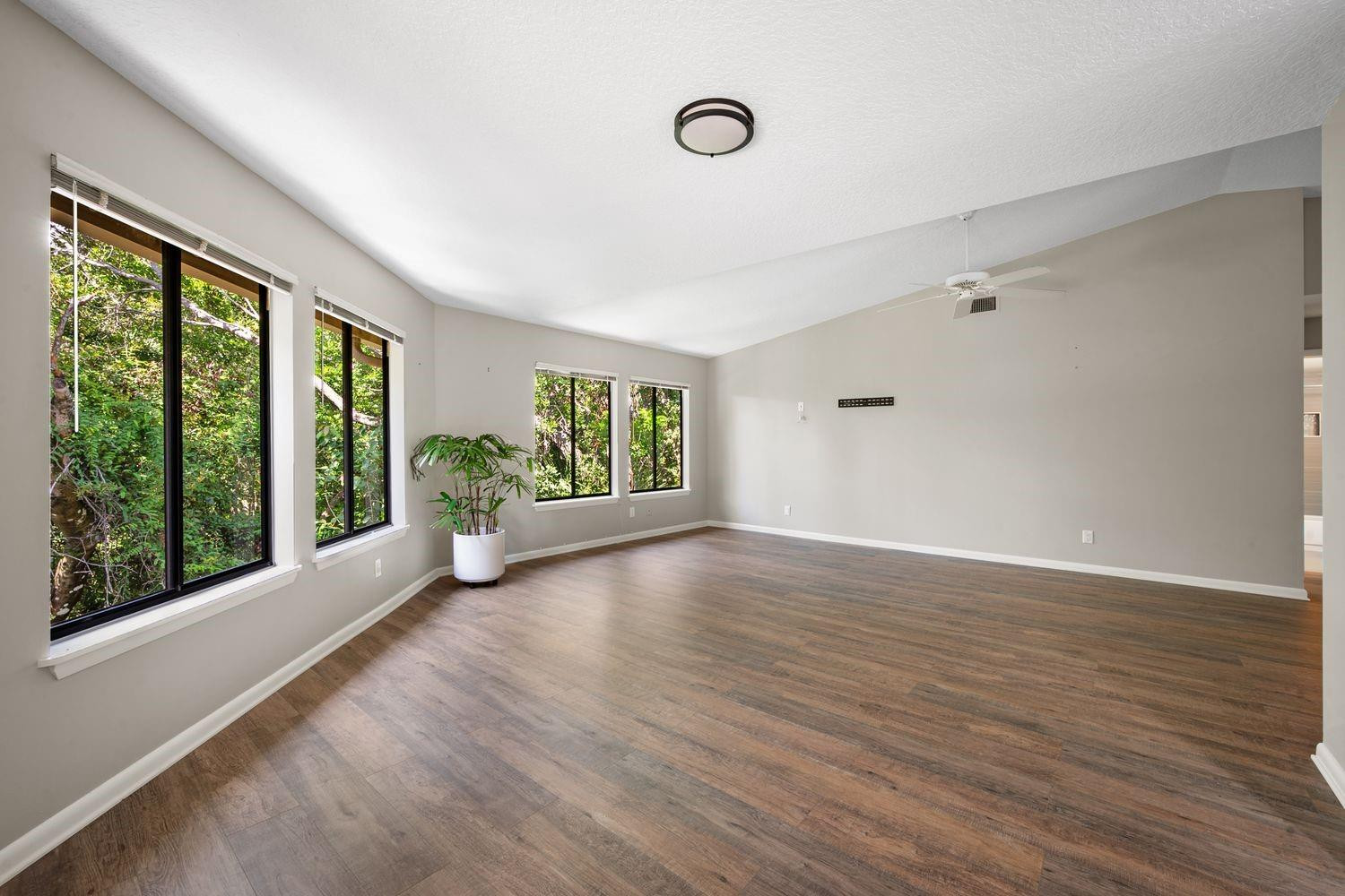 5242 SE Schooner Oaks Way 5242