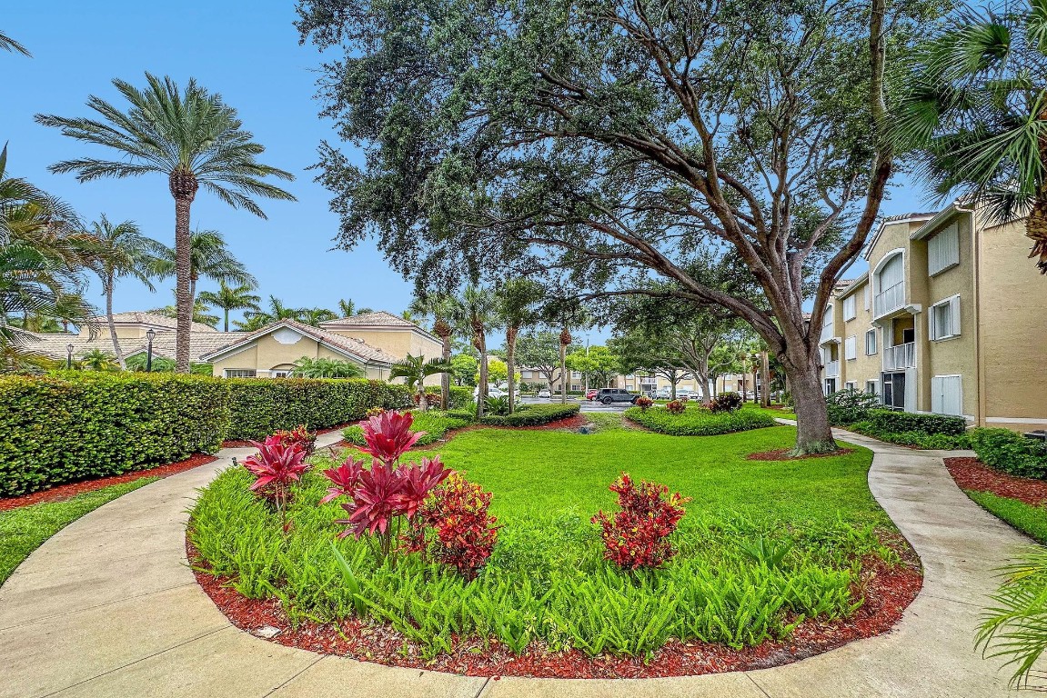 266 Village Blvd 6205