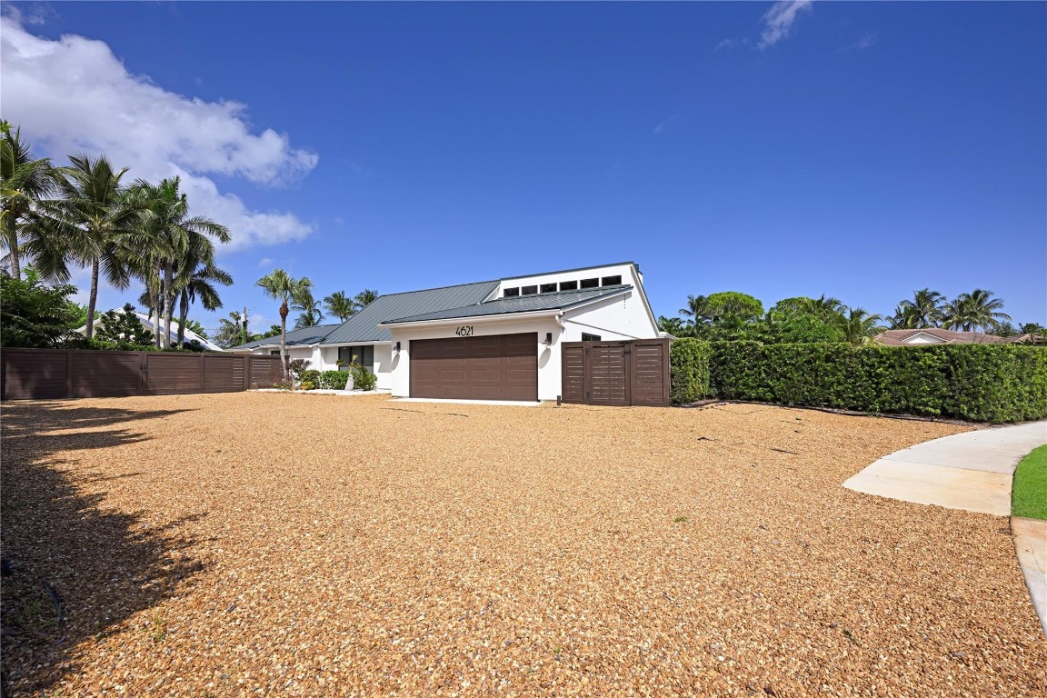 4621 Windswept Pines Ct