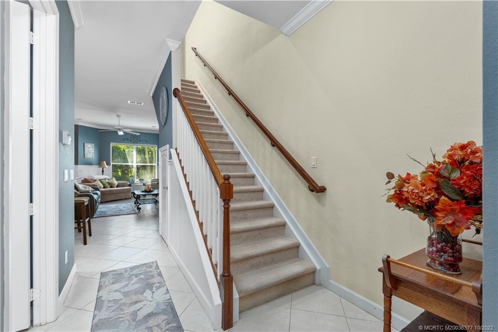 6153 NW Helmsdale Way