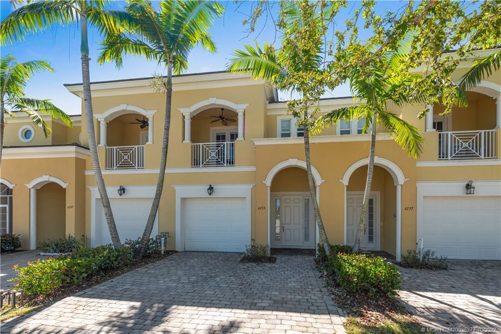 6153 NW Helmsdale Way