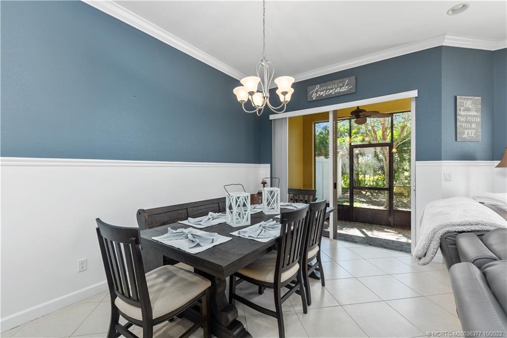 6153 NW Helmsdale Way